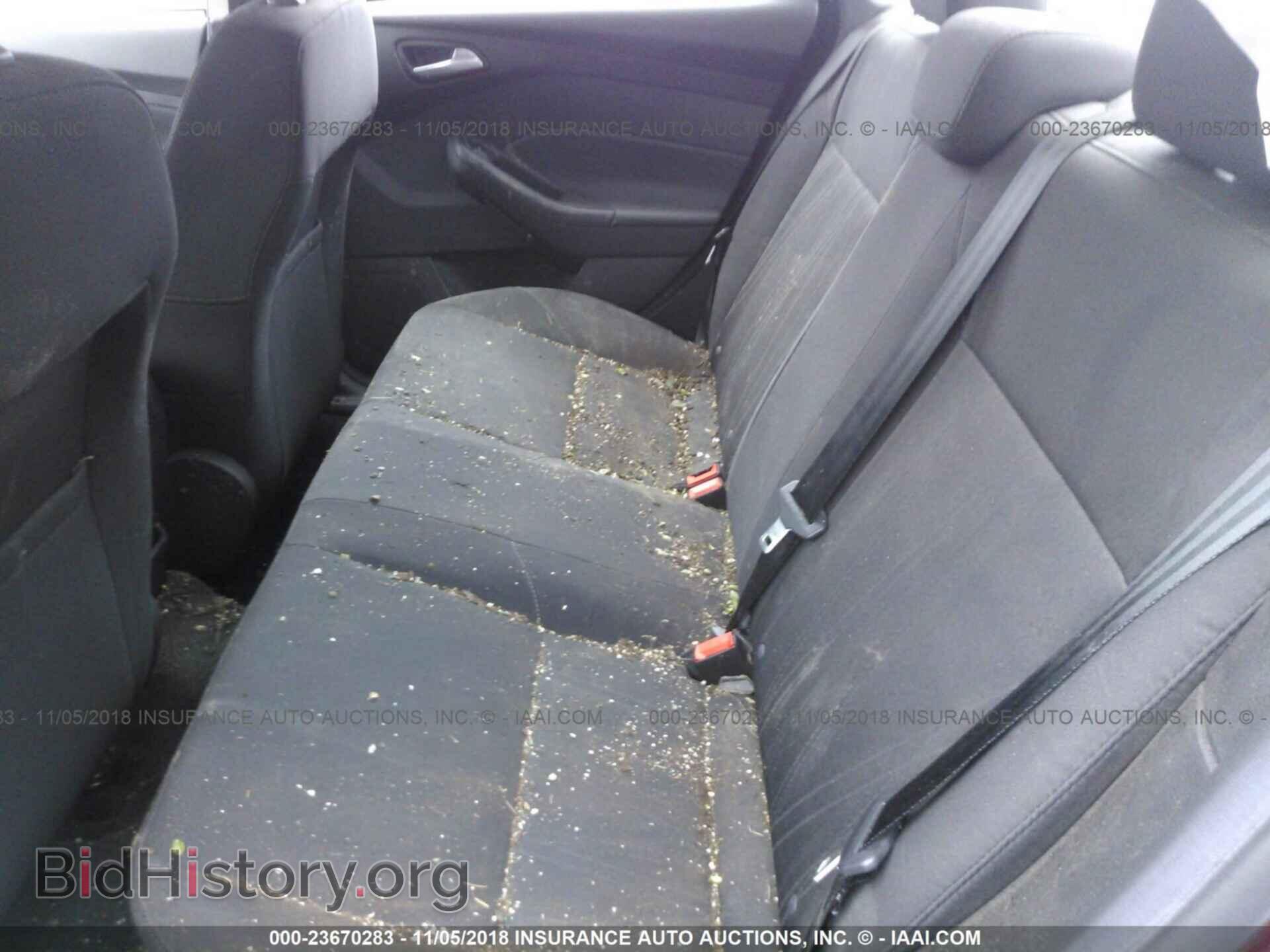 2016 Ford Focus - VIN: 1FADP3F25GL397923 - Фото 8