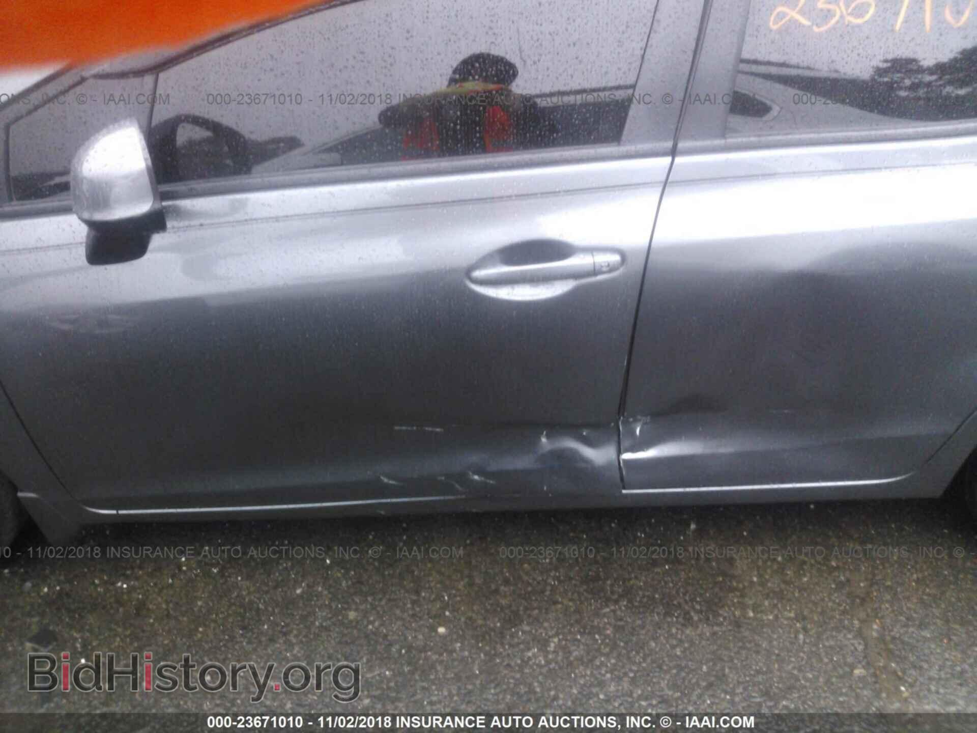 2012 Honda Civic - VIN: 19XFB2F57CE386771 - Photo 6