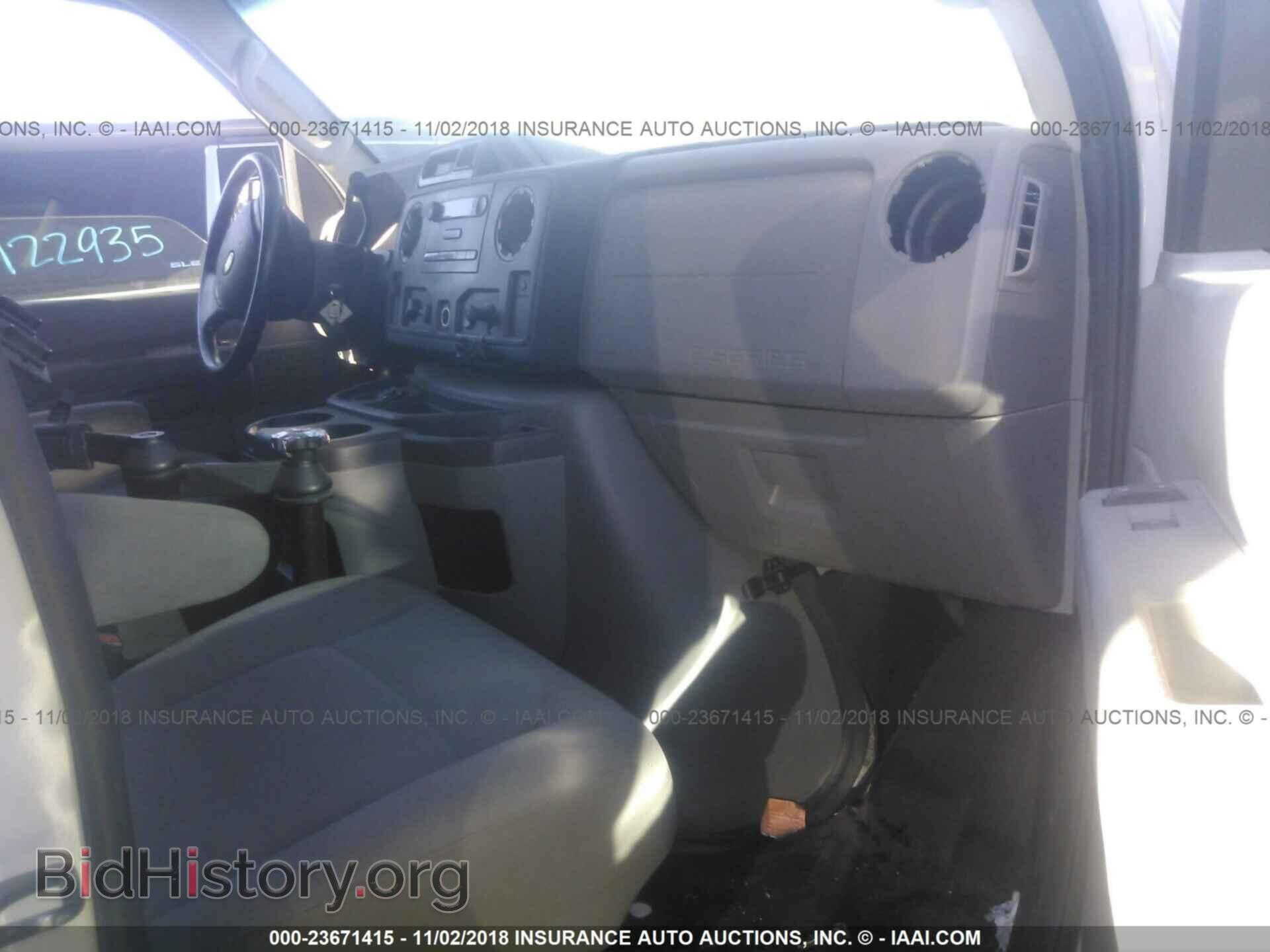 2011 Ford Econoline - VIN: 1FTSS3EL9BDA28334 - Фото 5