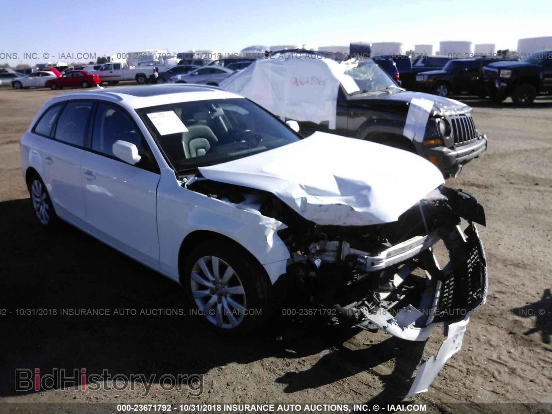 Photo WAUSFAFL0CA070690 - AUDI A4 2012
