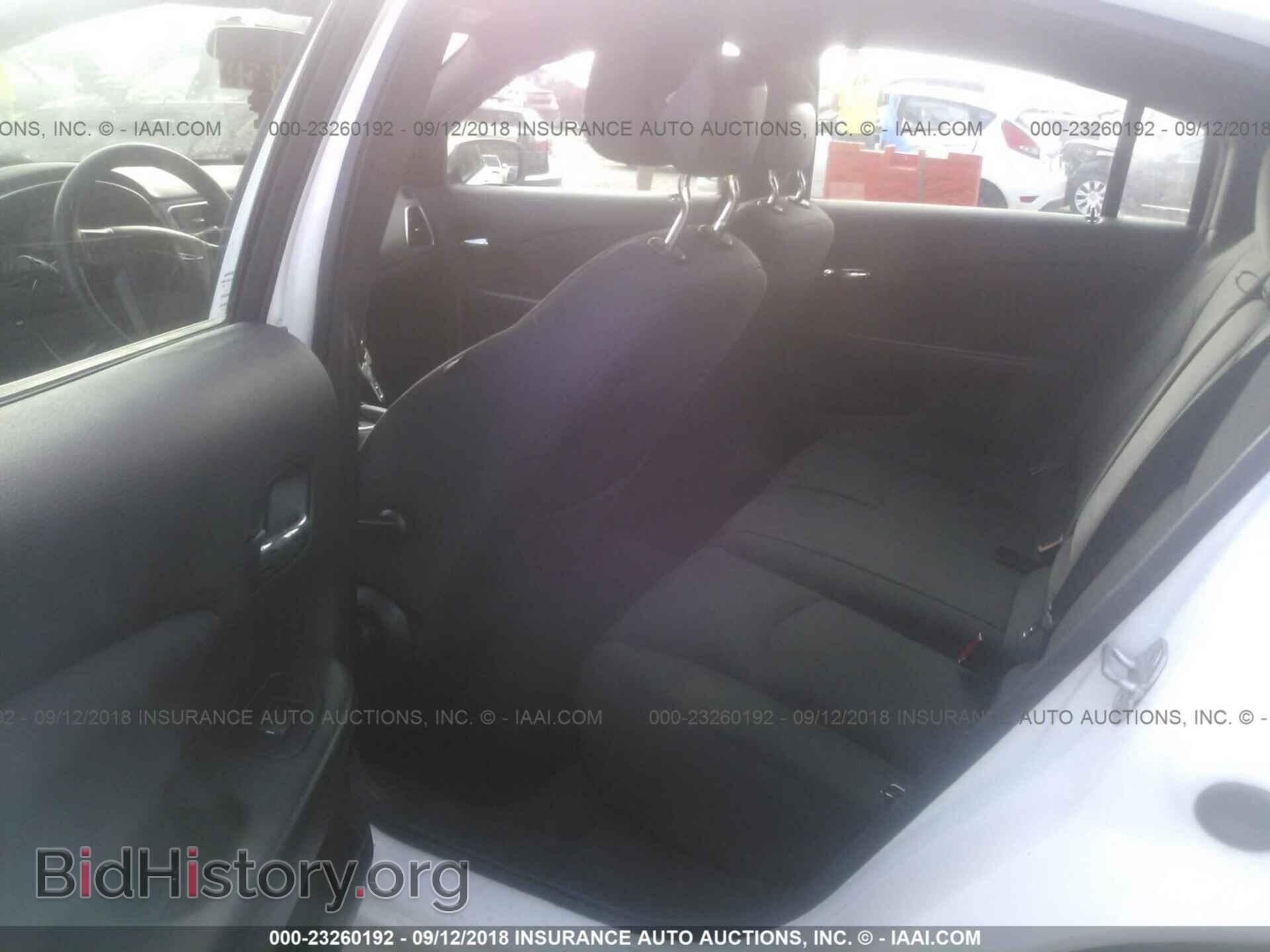 2012 CHRYSLER 200 - VIN: 1C3CCBAB2CN319380 - Фото 8