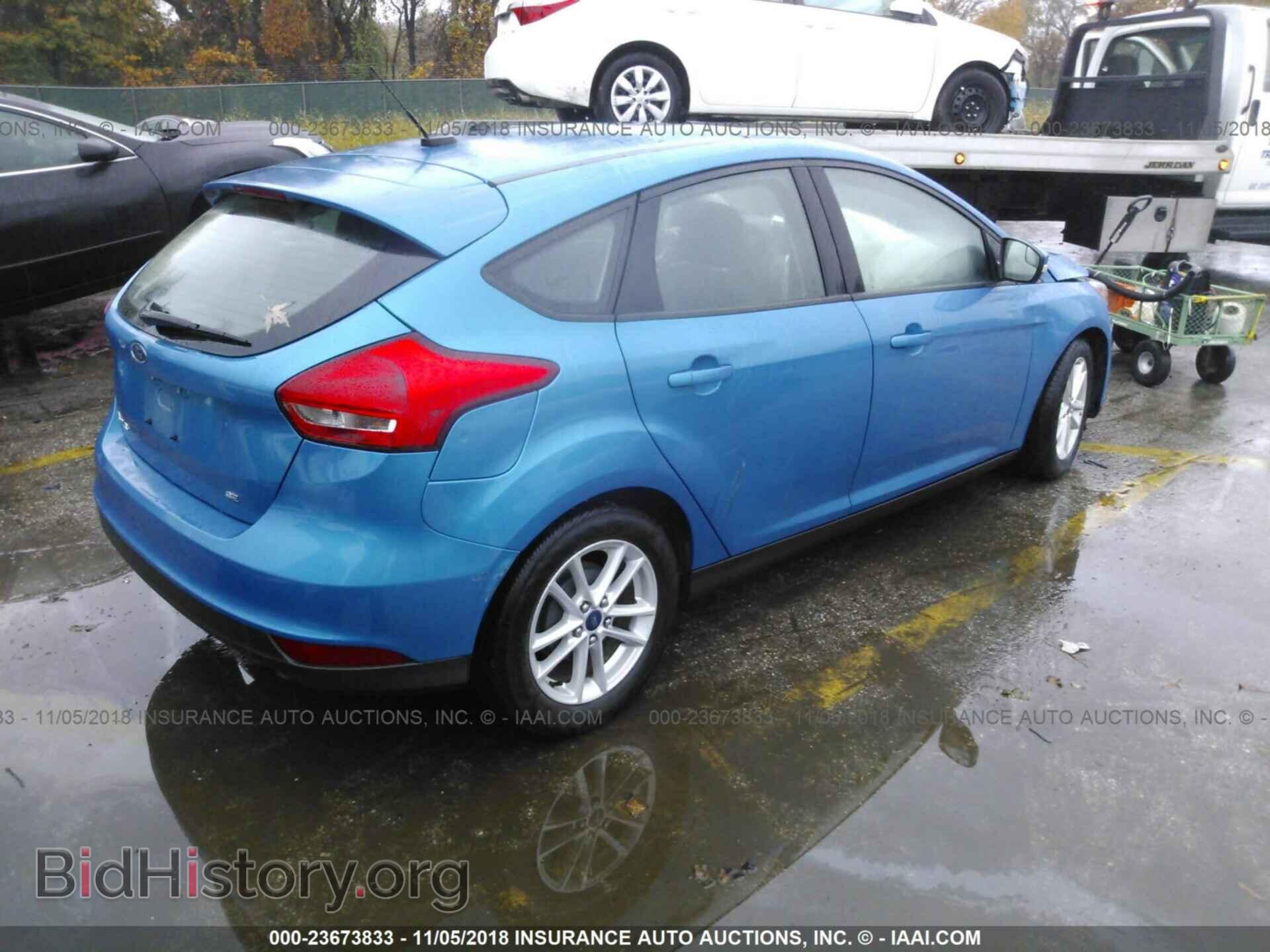 2015 Ford Focus - VIN: 1FADP3K21FL366351 - Photo 4