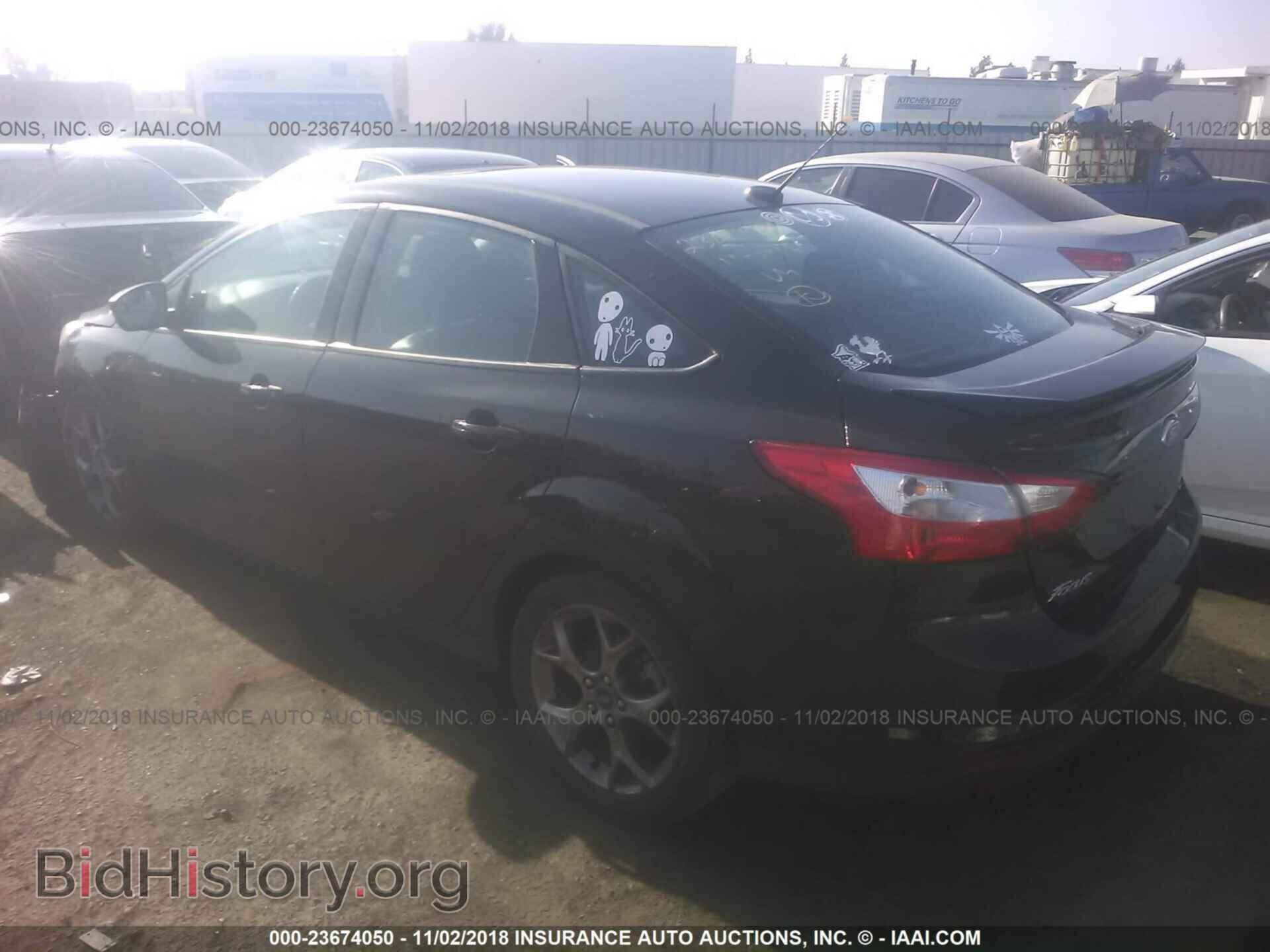 2013 Ford Focus - VIN: 1FADP3F23DL337148 - Photo 3
