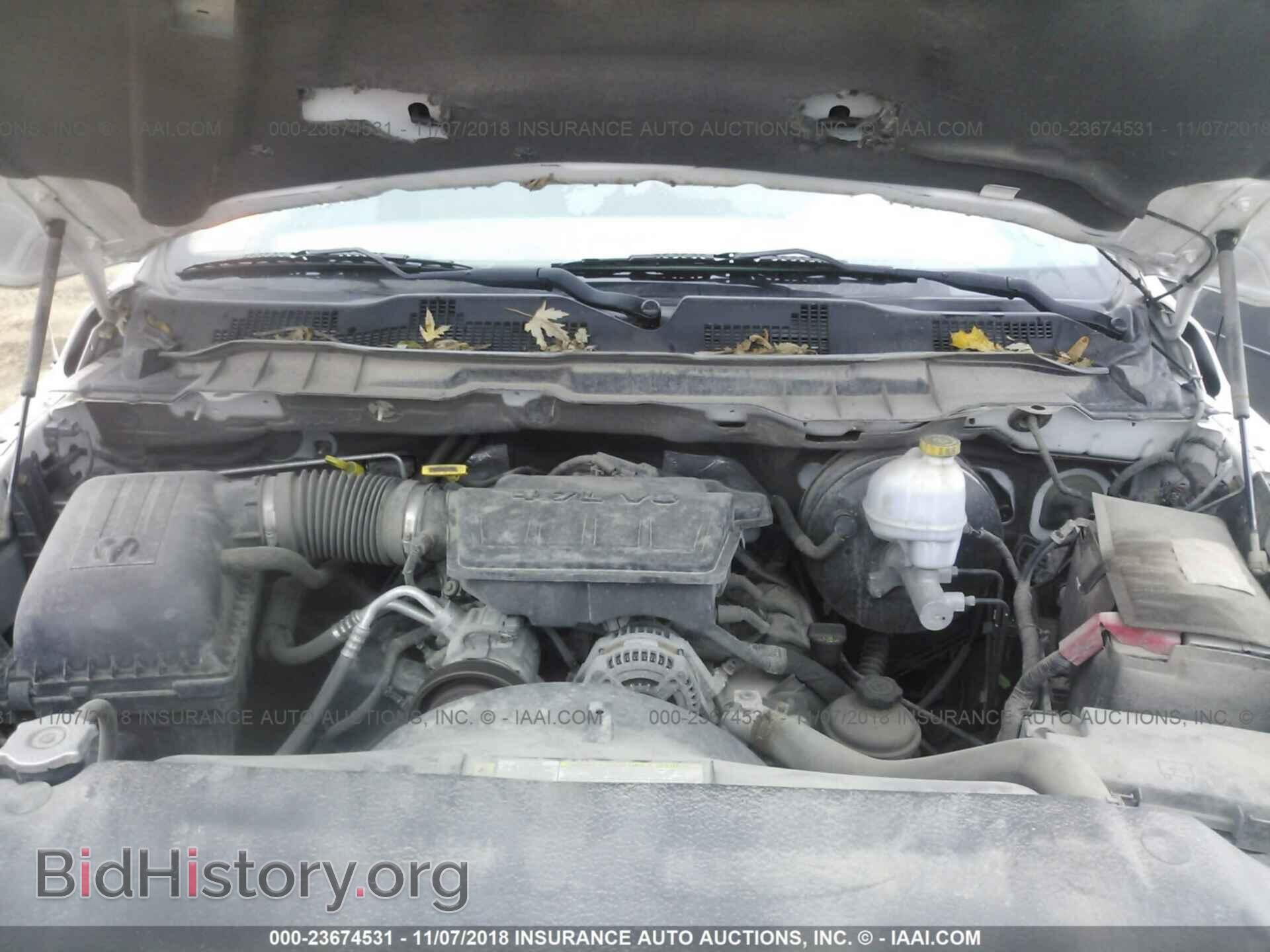 2011 DODGE RAM 1500 - VIN: 3D7JB1EP9BG569072 - Фото 10
