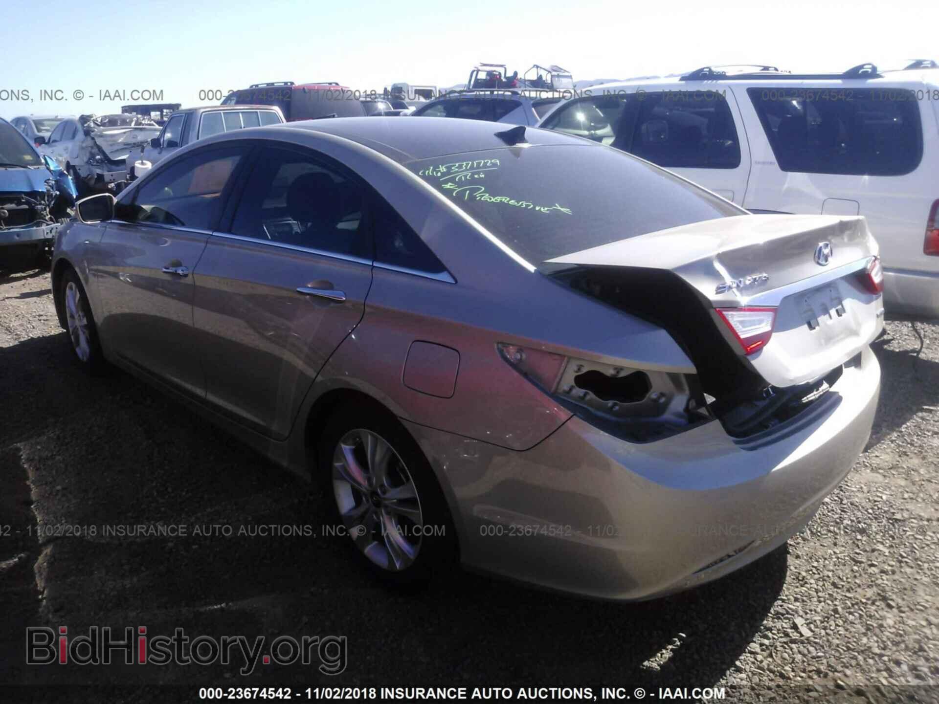 2012 Hyundai Sonata - VIN: 5NPEC4AC3CH321552 - Фото 3