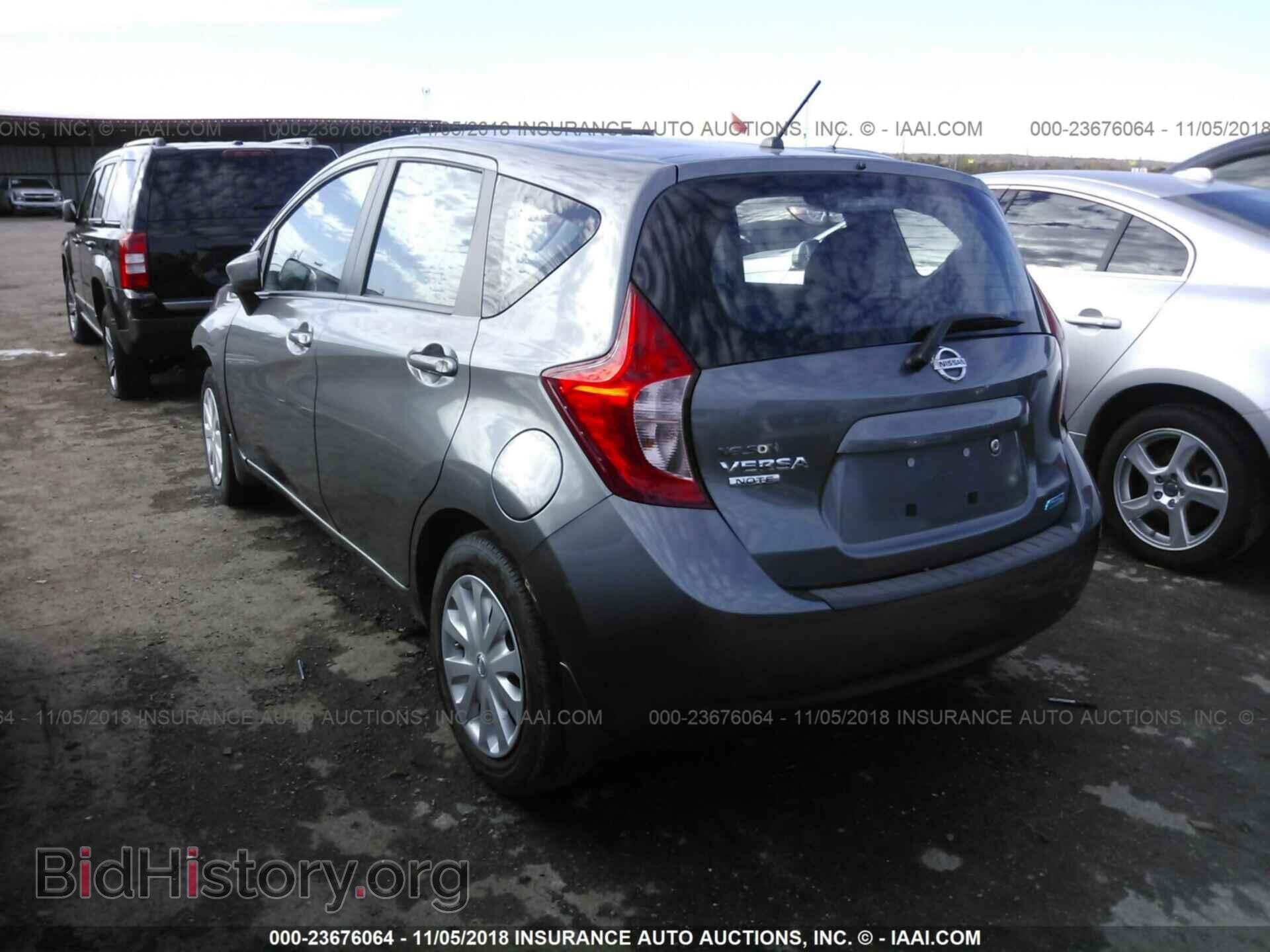 2016 Nissan Versa note - VIN: 3N1CE2CP7GL389982 - Фото 3