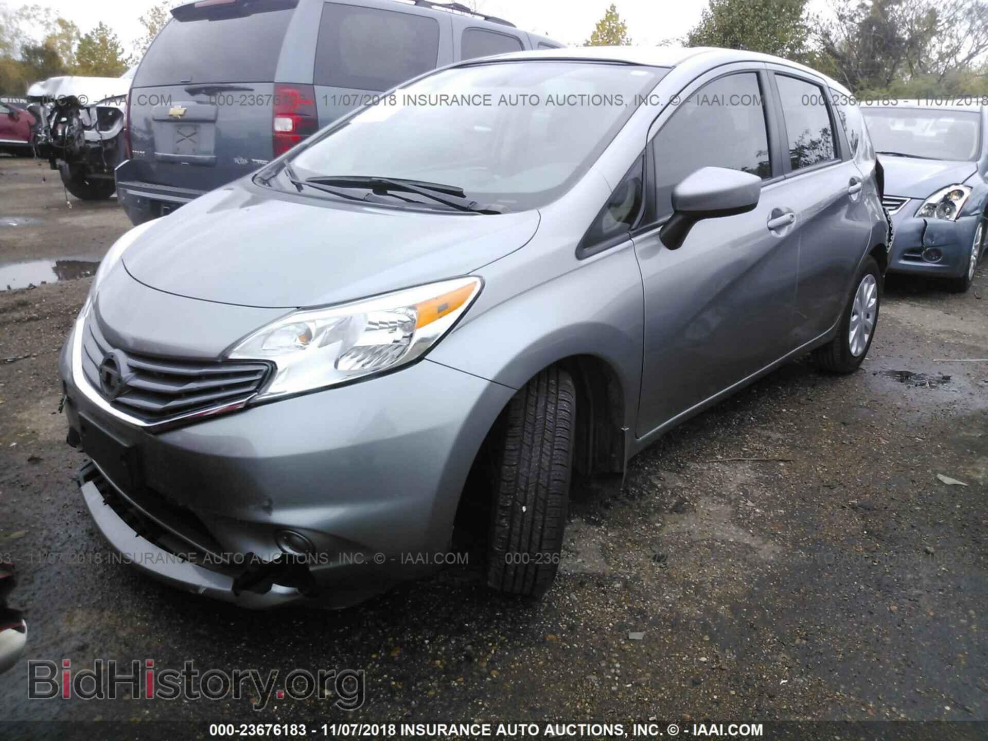 2015 Nissan Versa note - VIN: 3N1CE2CP1FL449771 - Фото 2