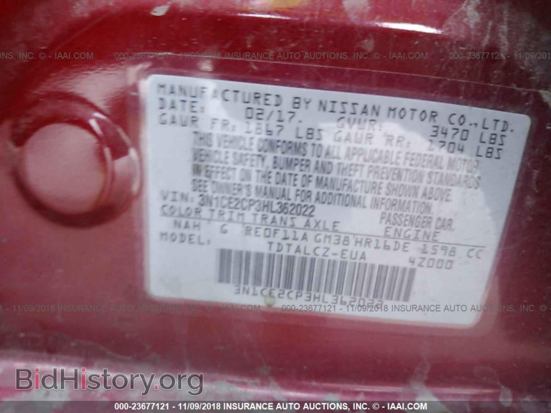 2017 Nissan Versa note - VIN: 3N1CE2CP3HL362022 - Photo 9