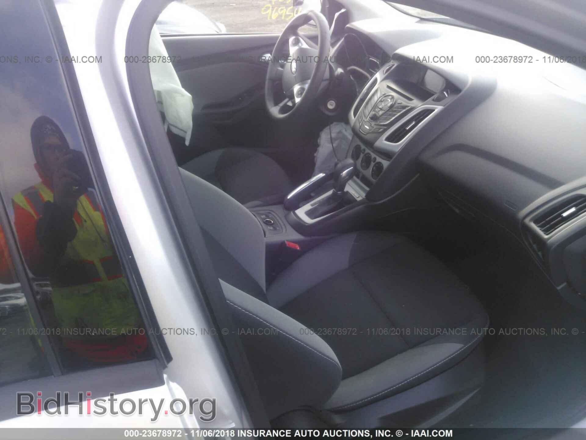 2013 Ford Focus - VIN: 1FADP3F27DL138510 - Photo 5