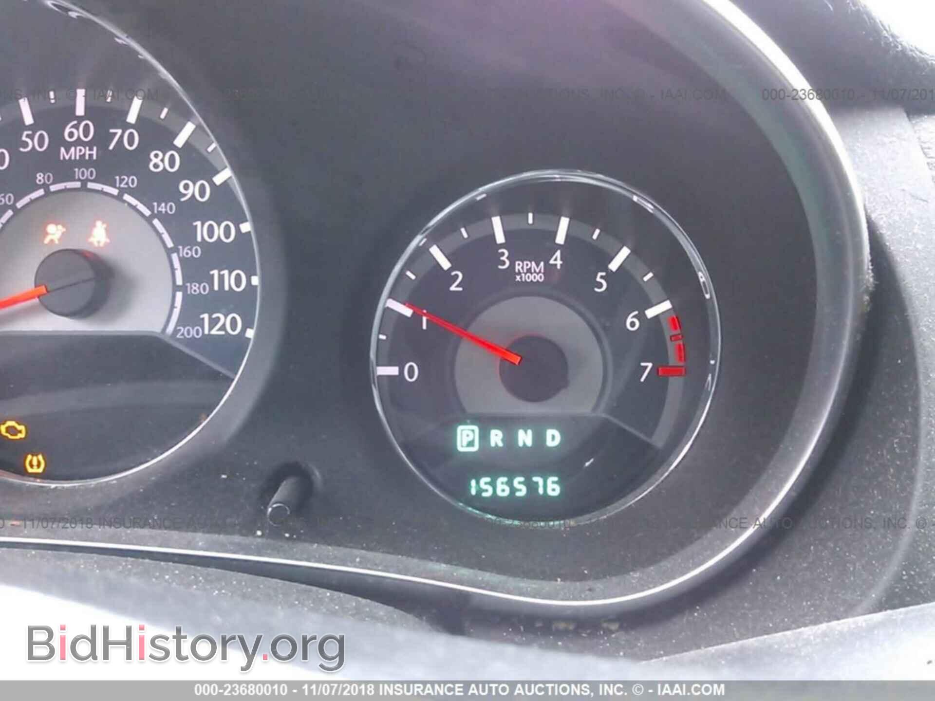 2011 Chrysler 200 - VIN: 1C3BC1FB8BN514672 - Photo 7