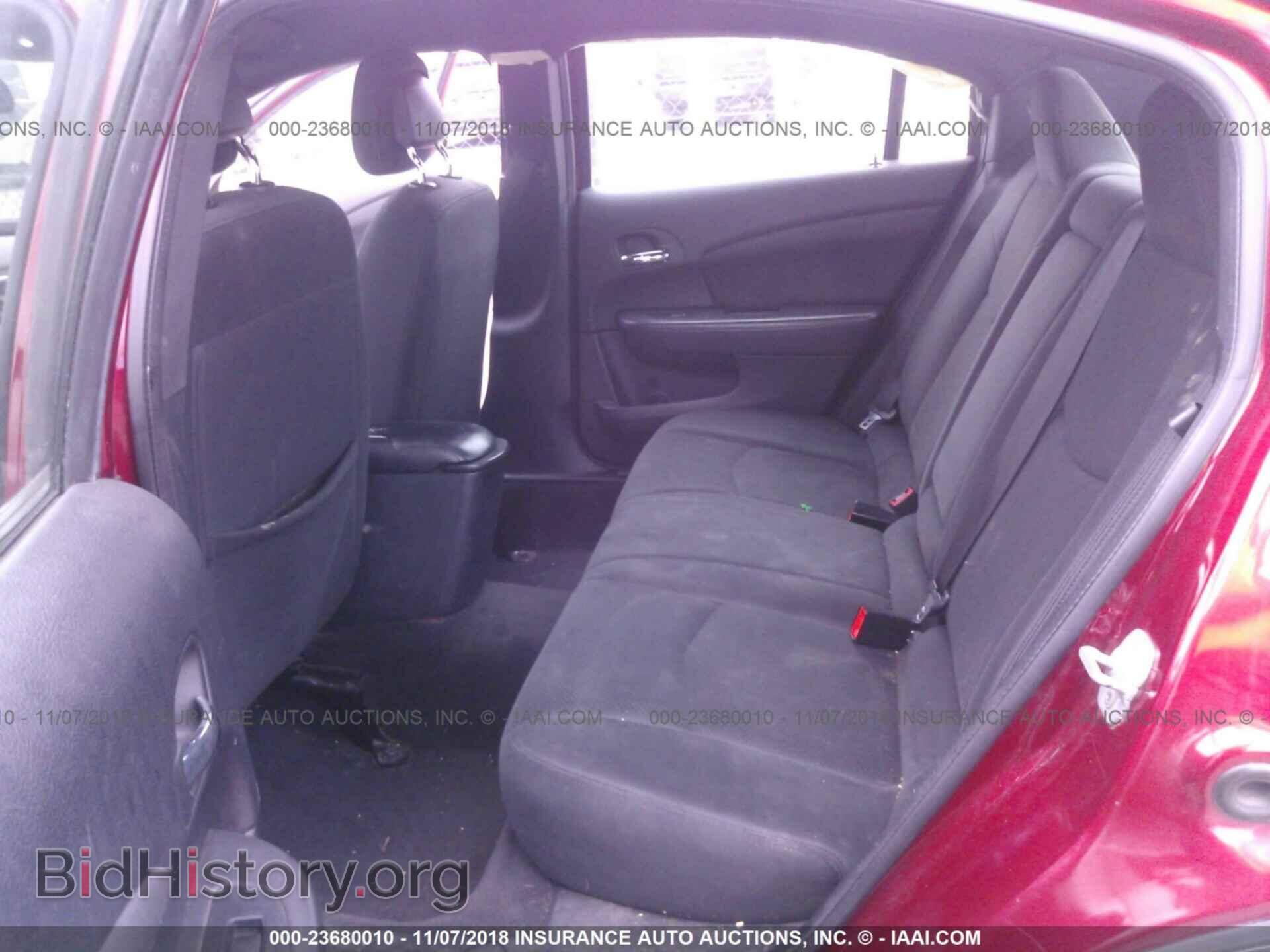 2011 Chrysler 200 - VIN: 1C3BC1FB8BN514672 - Photo 8