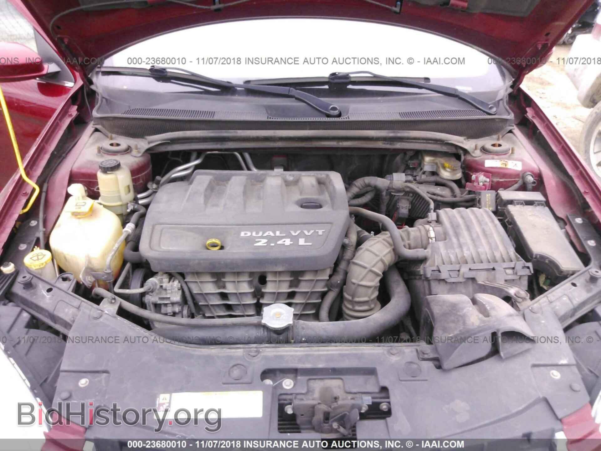 2011 Chrysler 200 - VIN: 1C3BC1FB8BN514672 - Photo 10