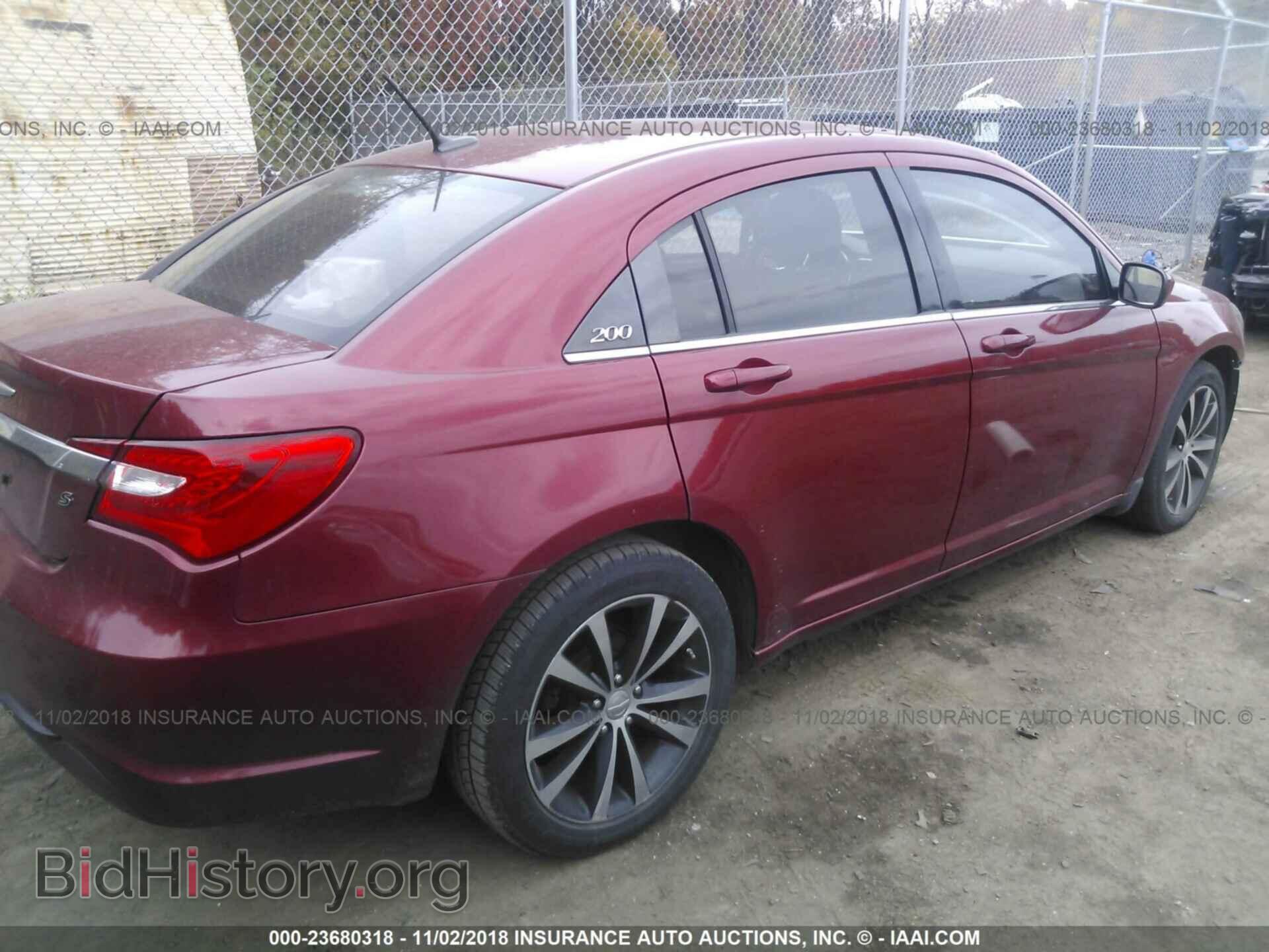 2013 Chrysler 200 - VIN: 1C3CCBBB6DN723203 - Photo 4