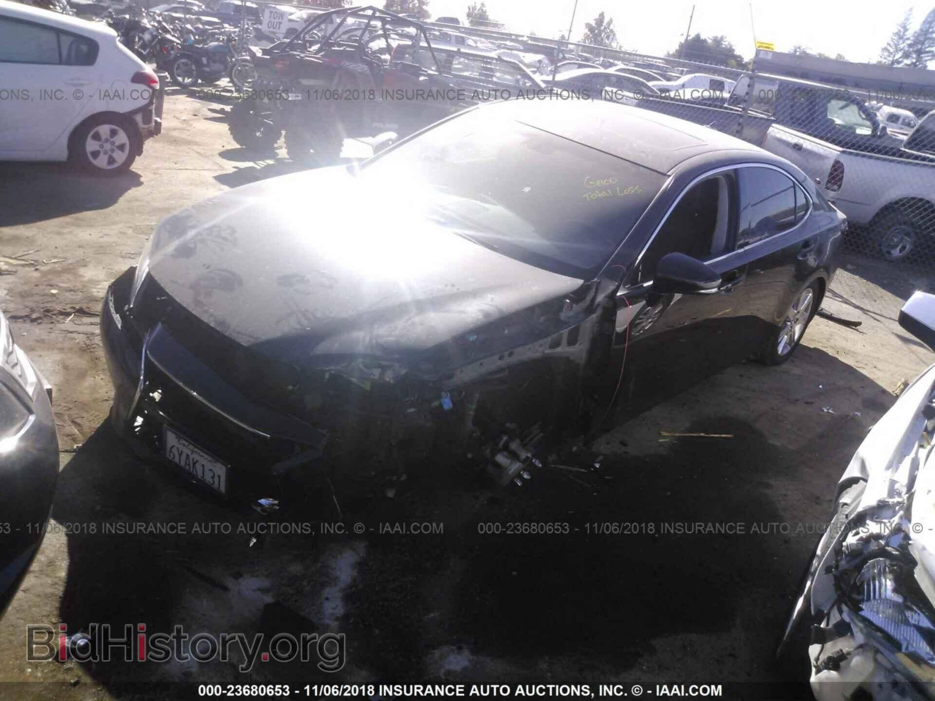 2013 LEXUS ES - VIN: JTHBK1GG7D2002039 - Фото 2