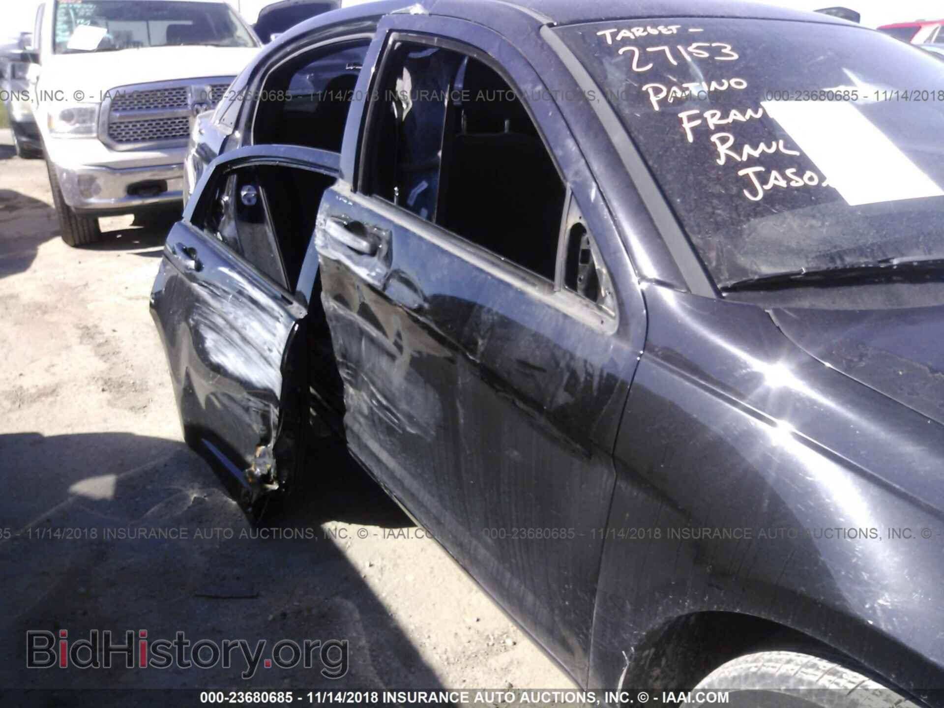 2011 CHRYSLER 200 - VIN: 1C3BC4FB2BN610704 - Photo 6