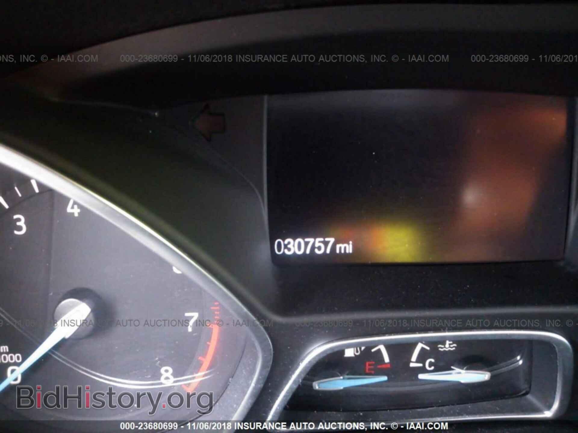 2016 Ford Focus - VIN: 1FADP3E23GL212317 - Photo 7