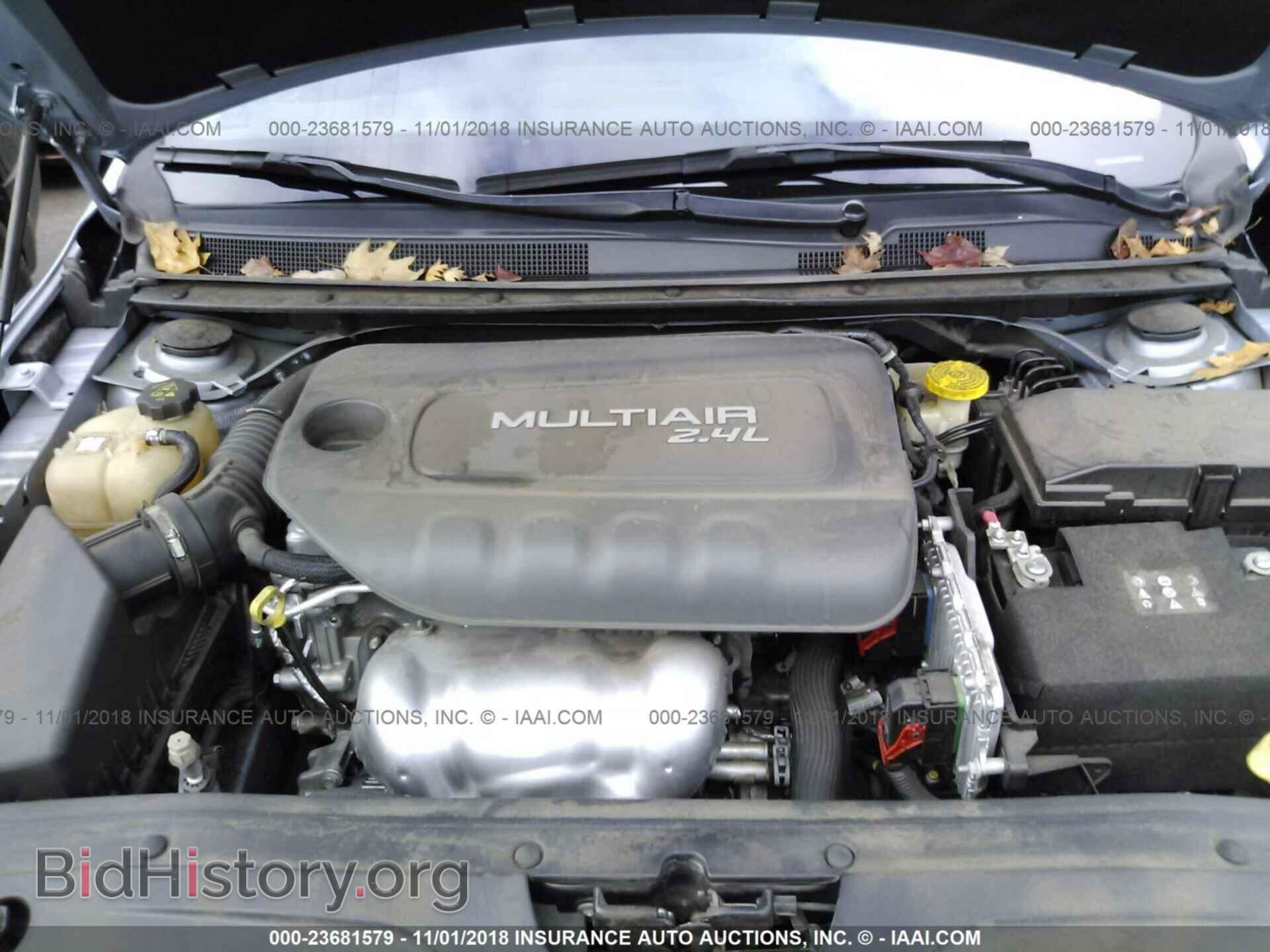 2015 CHRYSLER 200 - VIN: 1C3CCCAB2FN685589 - Photo 10
