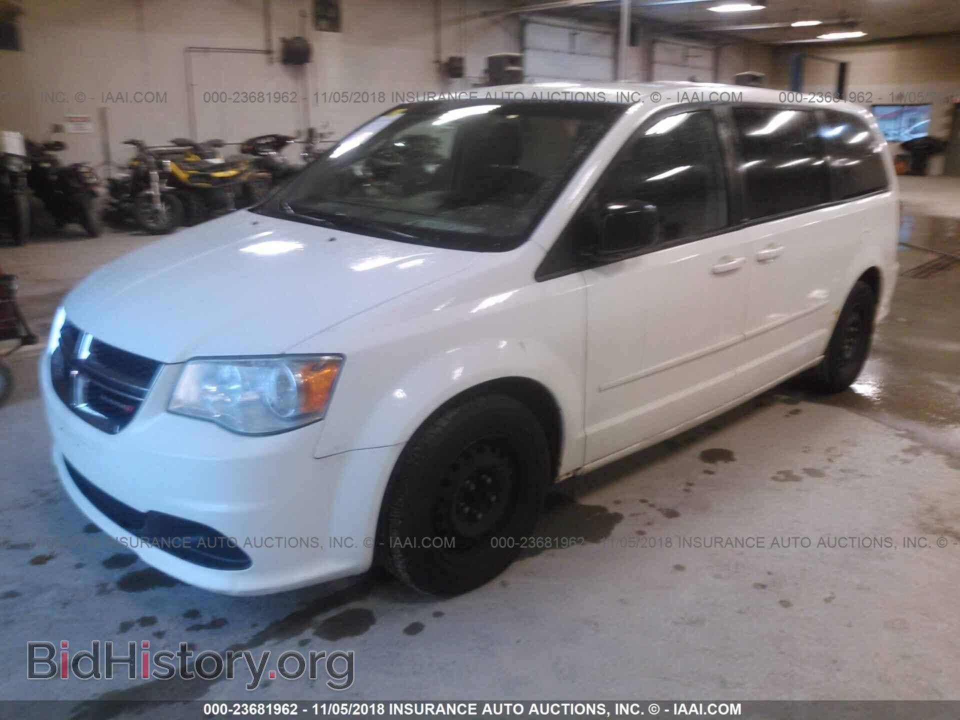 2011 Dodge Grand caravan - VIN: 2D4RN4DG2BR615801 - Фото 2