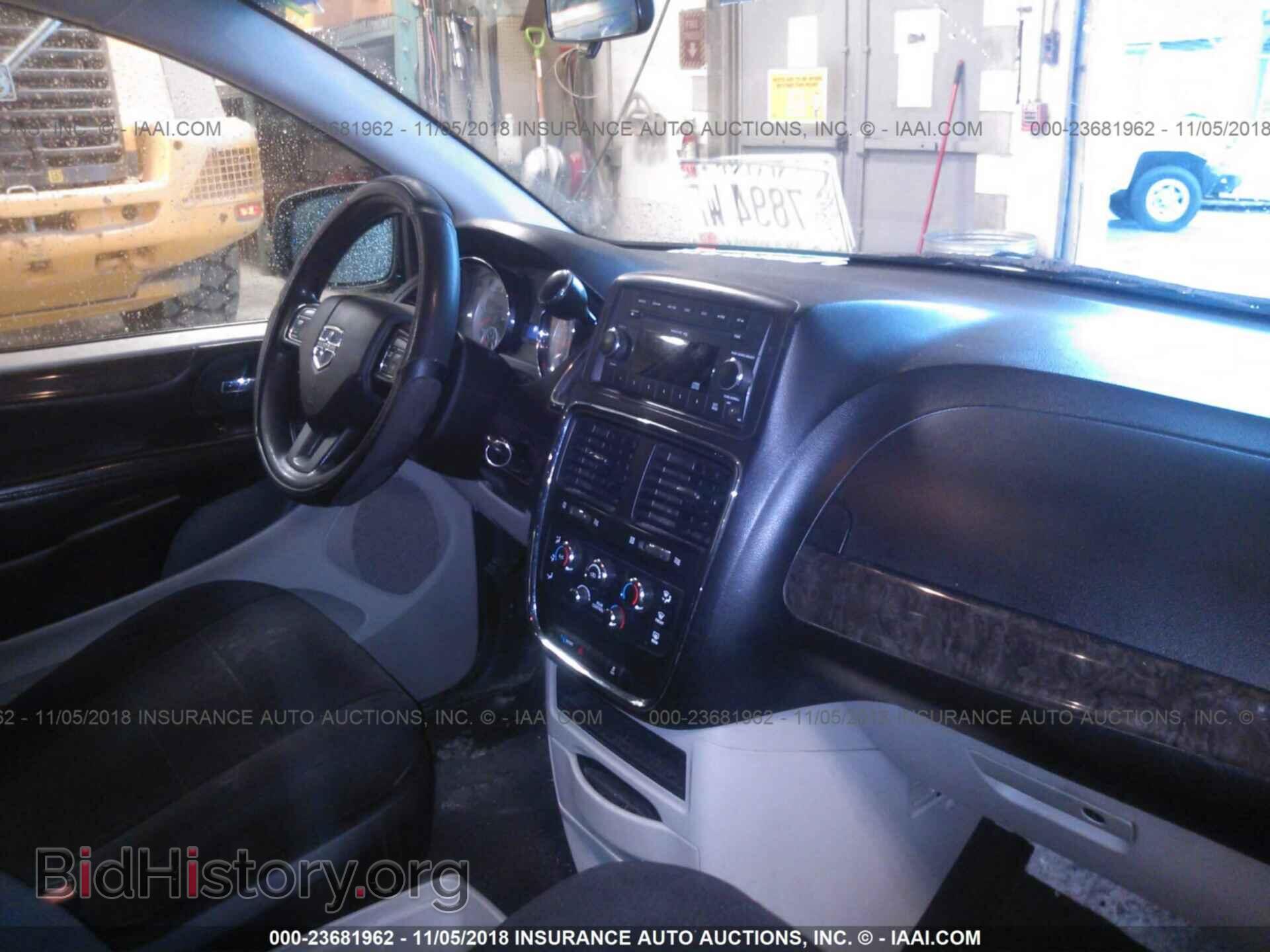 2011 Dodge Grand caravan - VIN: 2D4RN4DG2BR615801 - Фото 5
