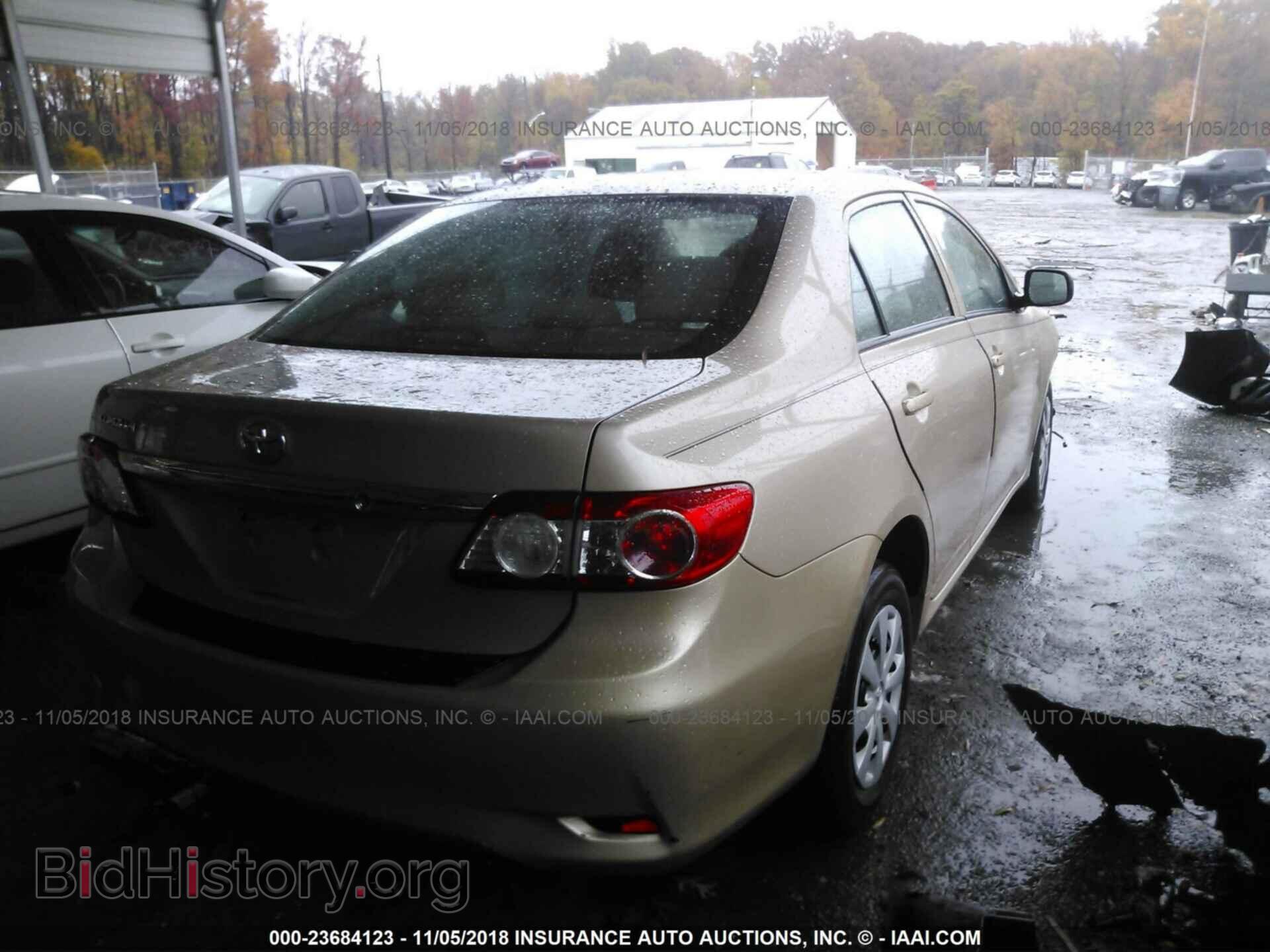 2011 Toyota Corolla - VIN: 2T1BU4EE3BC637501 - Photo 4