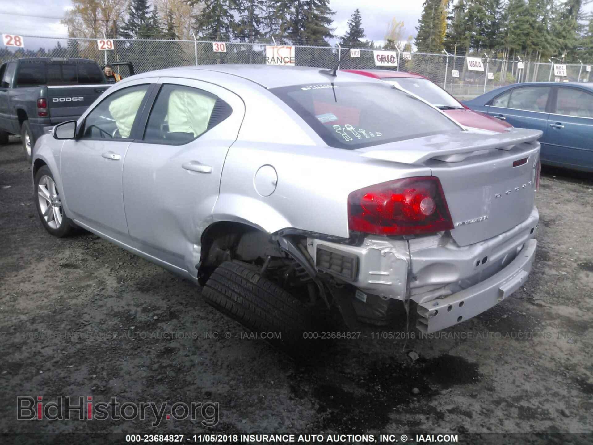 2012 Dodge Avenger - VIN: 1C3CDZCB9CN312073 - Photo 3