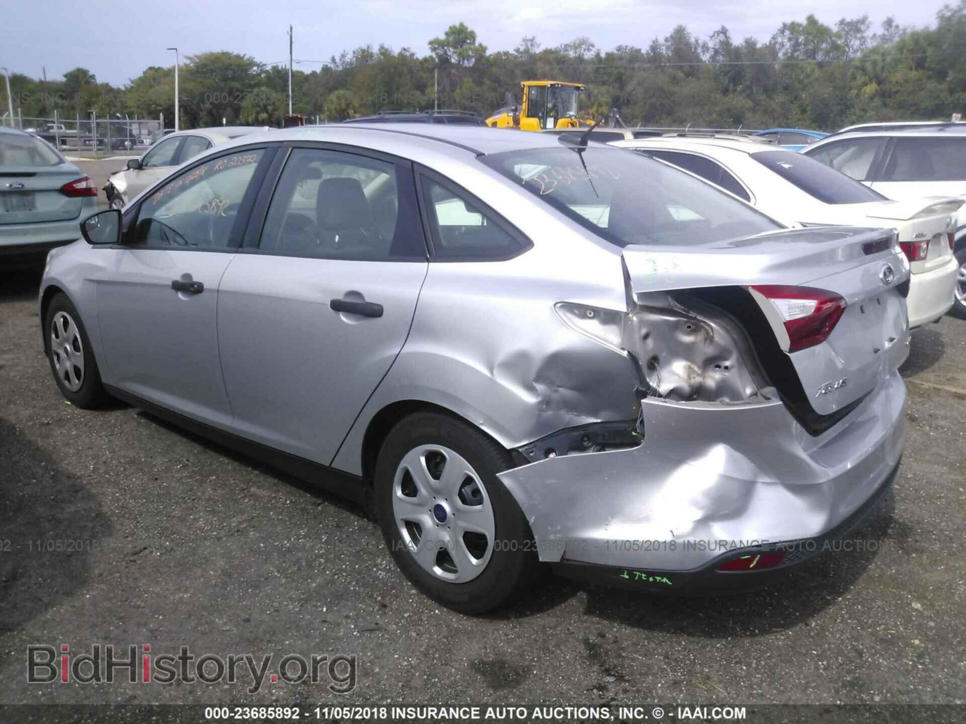 2014 Ford Focus - VIN: 1FADP3E2XEL282670 - Фото 3
