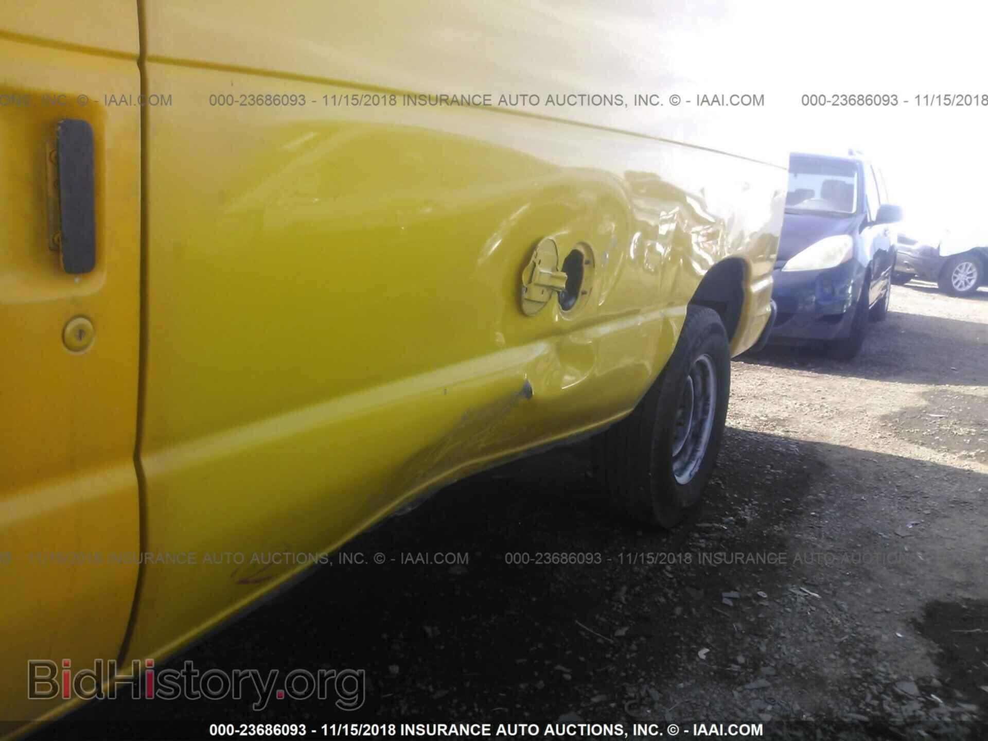 2007 FORD ECONOLINE - VIN: 1FTNE24W57DA43656 - Фото 6