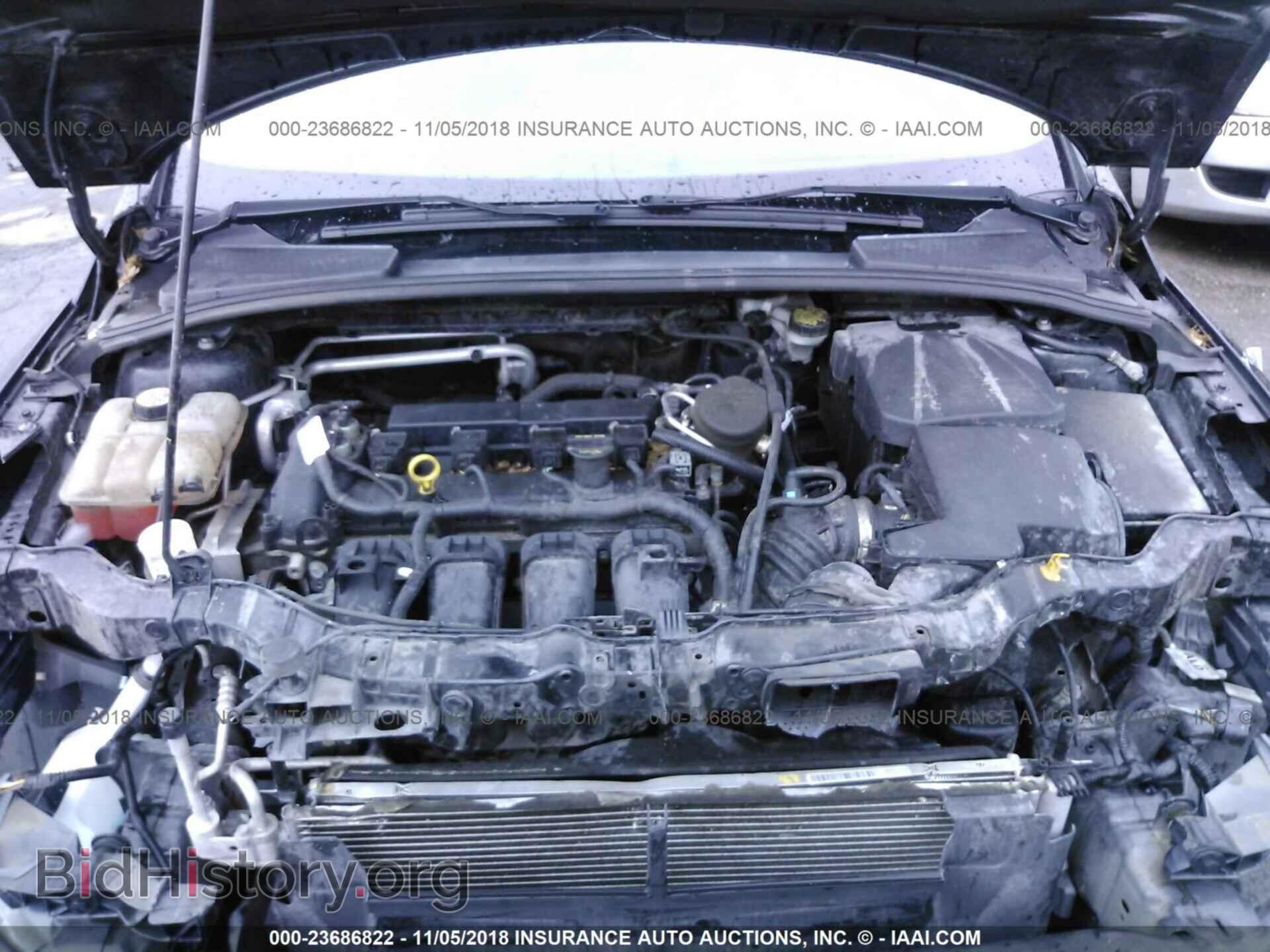 2012 Ford Focus - VIN: 1FAHP3E24CL423912 - Photo 10