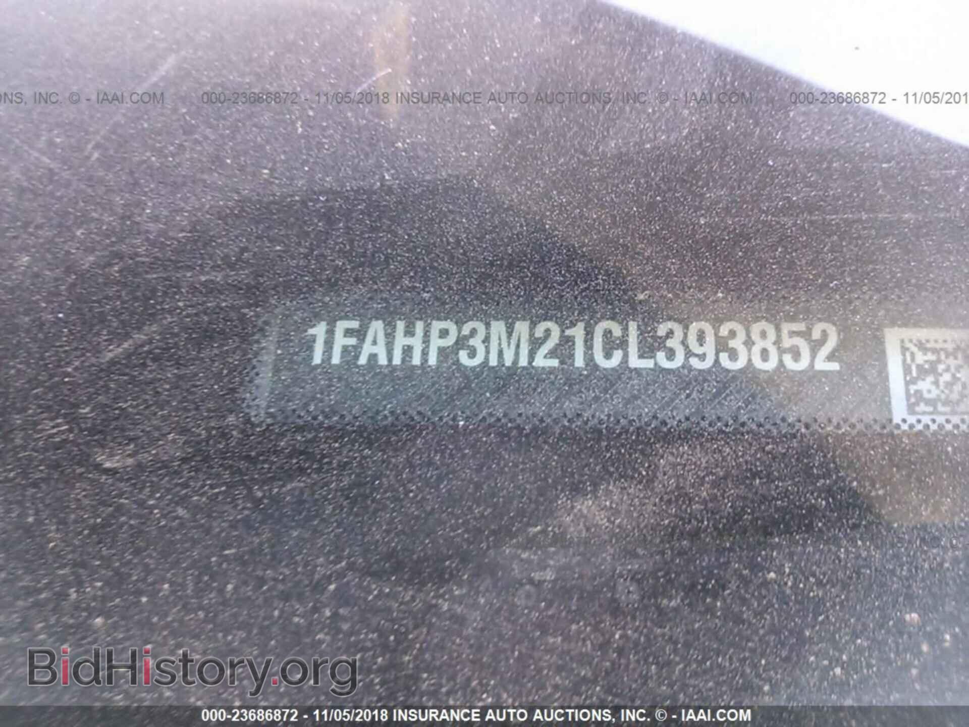2012 Ford Focus - VIN: 1FAHP3M21CL393852 - Photo 9