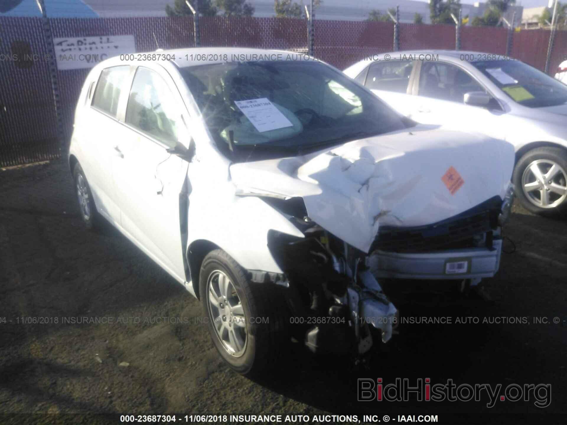 Photo 1G1JC6SH7F4165992 - Chevrolet Sonic 2015