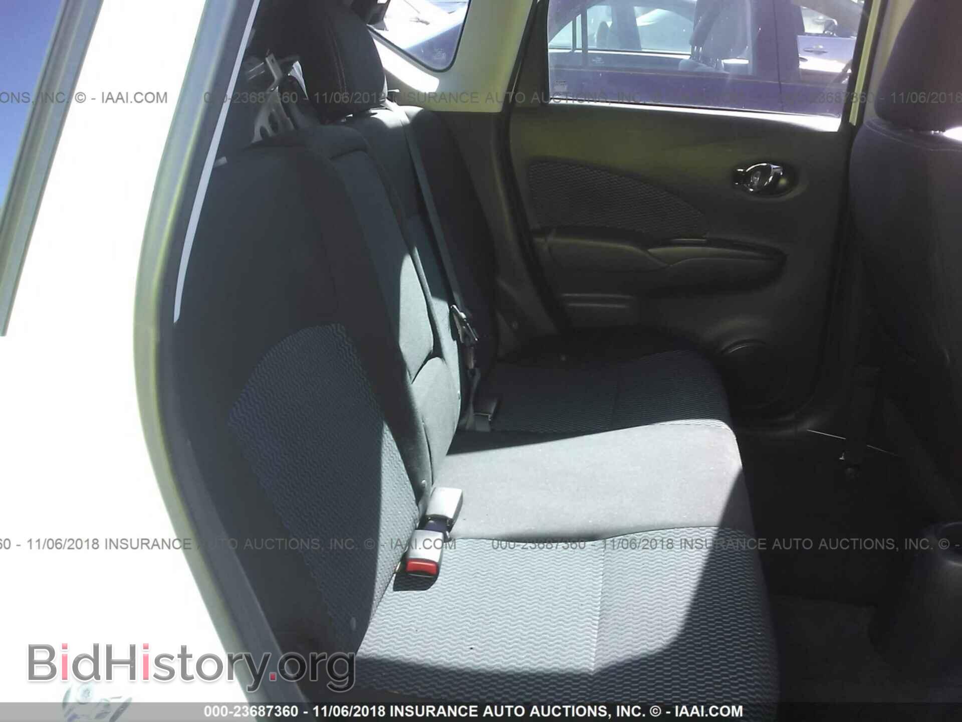 2015 Nissan Versa note - VIN: 3N1CE2CP6FL399353 - Photo 8