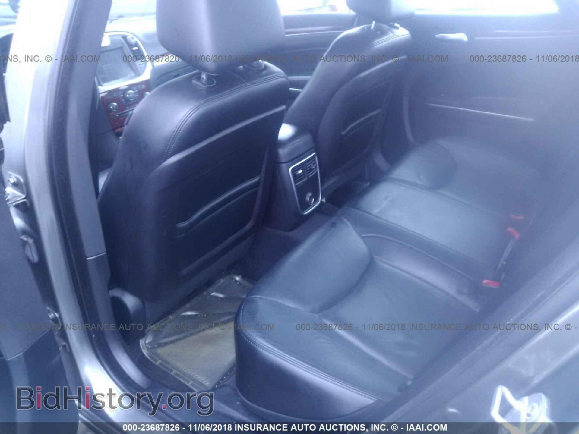 2012 CHRYSLER 300 - VIN: 2C3CCACG8CH210434 - Фото 8