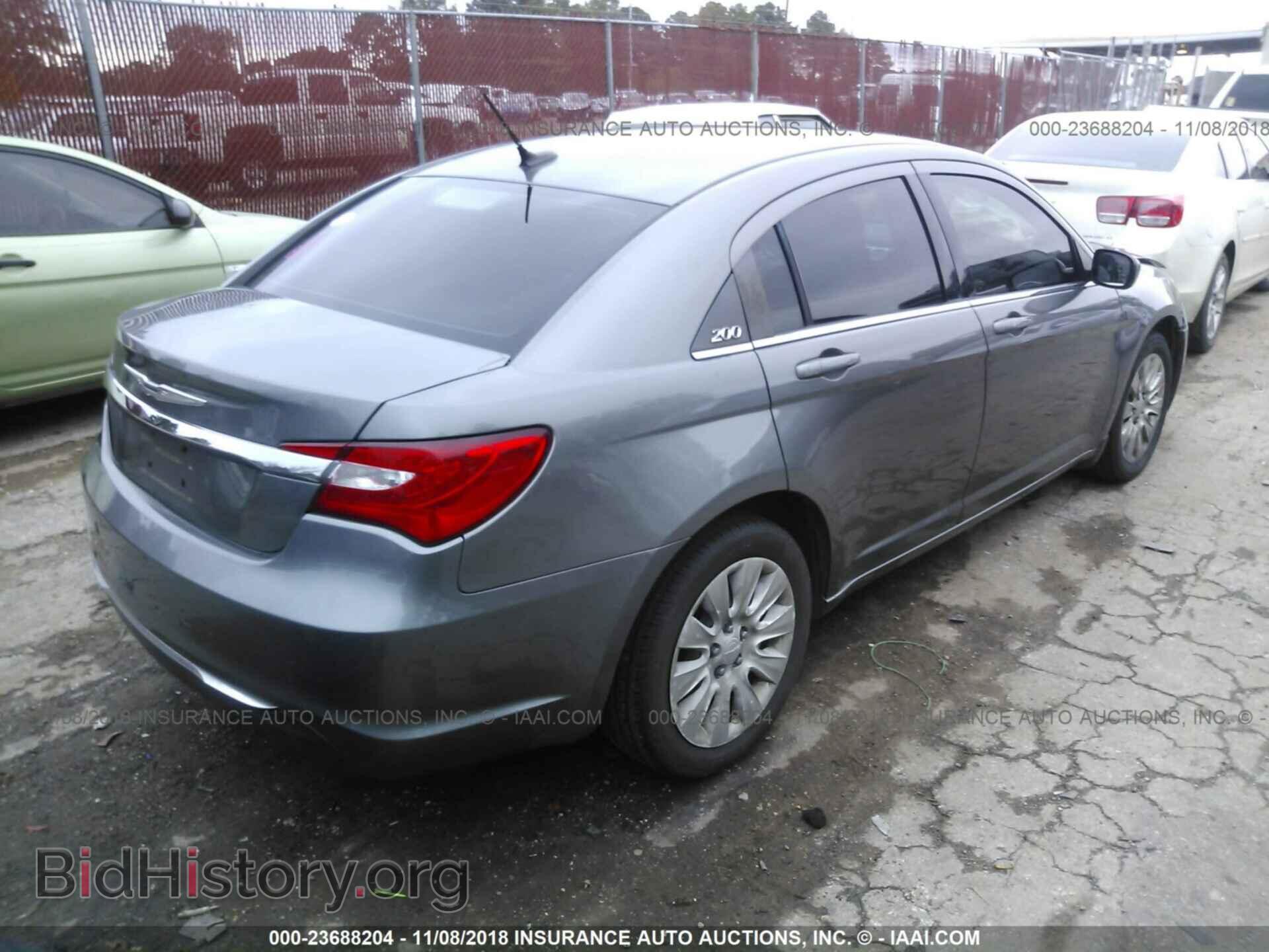 2012 Chrysler 200 - VIN: 1C3CCBAB4CN134814 - Photo 4
