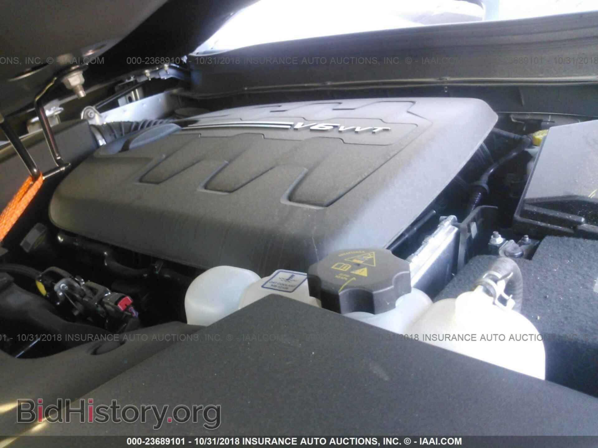 2019 Jeep Cherokee - VIN: 1C4PJMDX8KD166191 - Photo 10