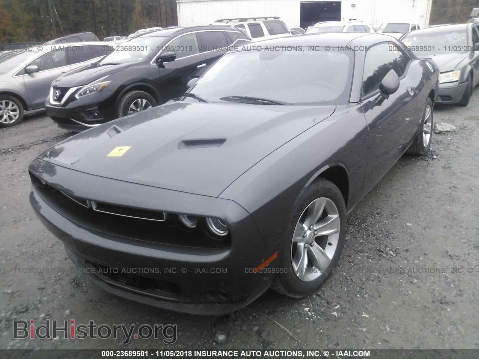 2018 Dodge Challenger - VIN: 2C3CDZAG1JH236093 - Photo 2