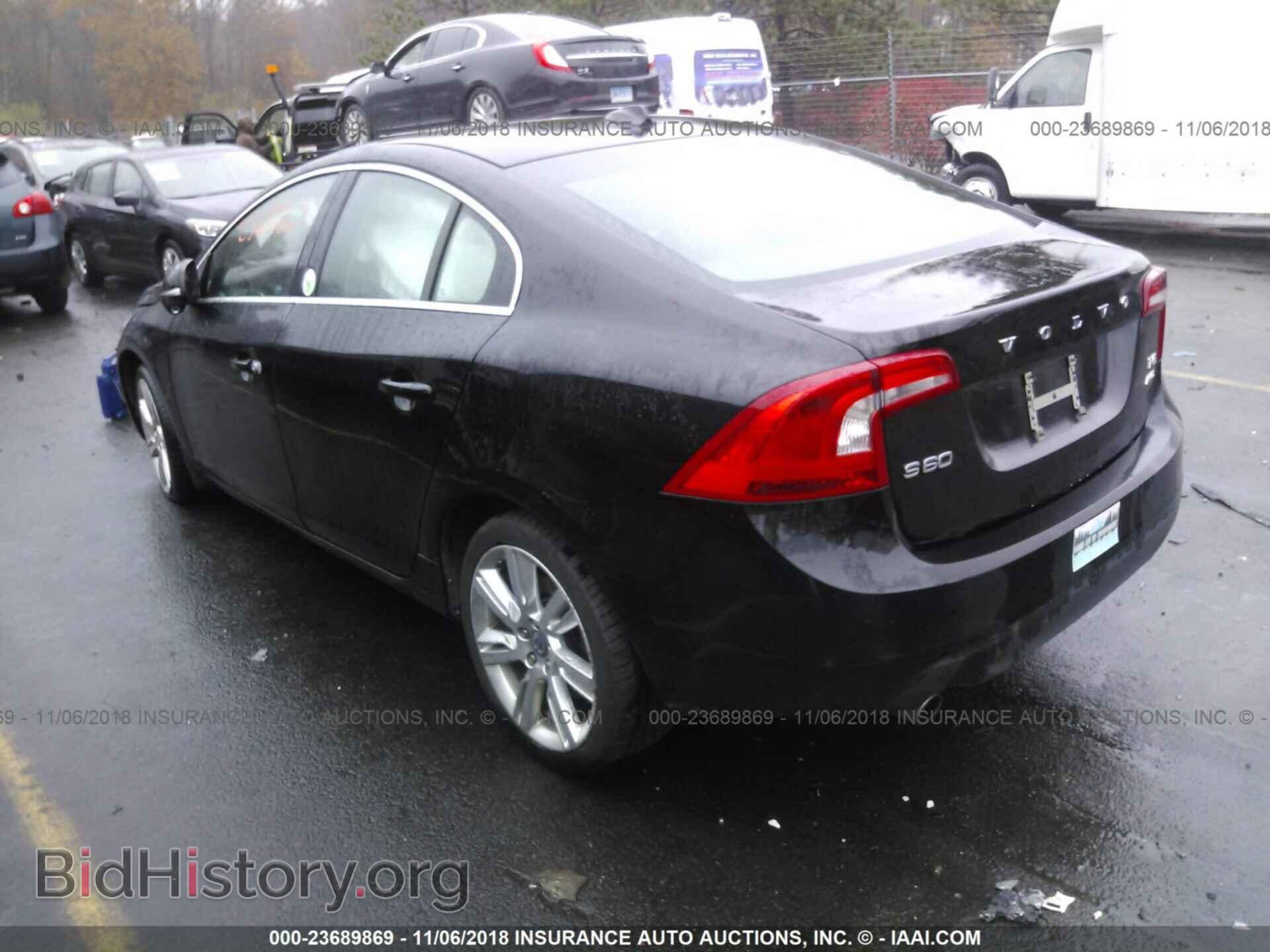2012 Volvo S60 - VIN: YV1902FH7C2127637 - Фото 3