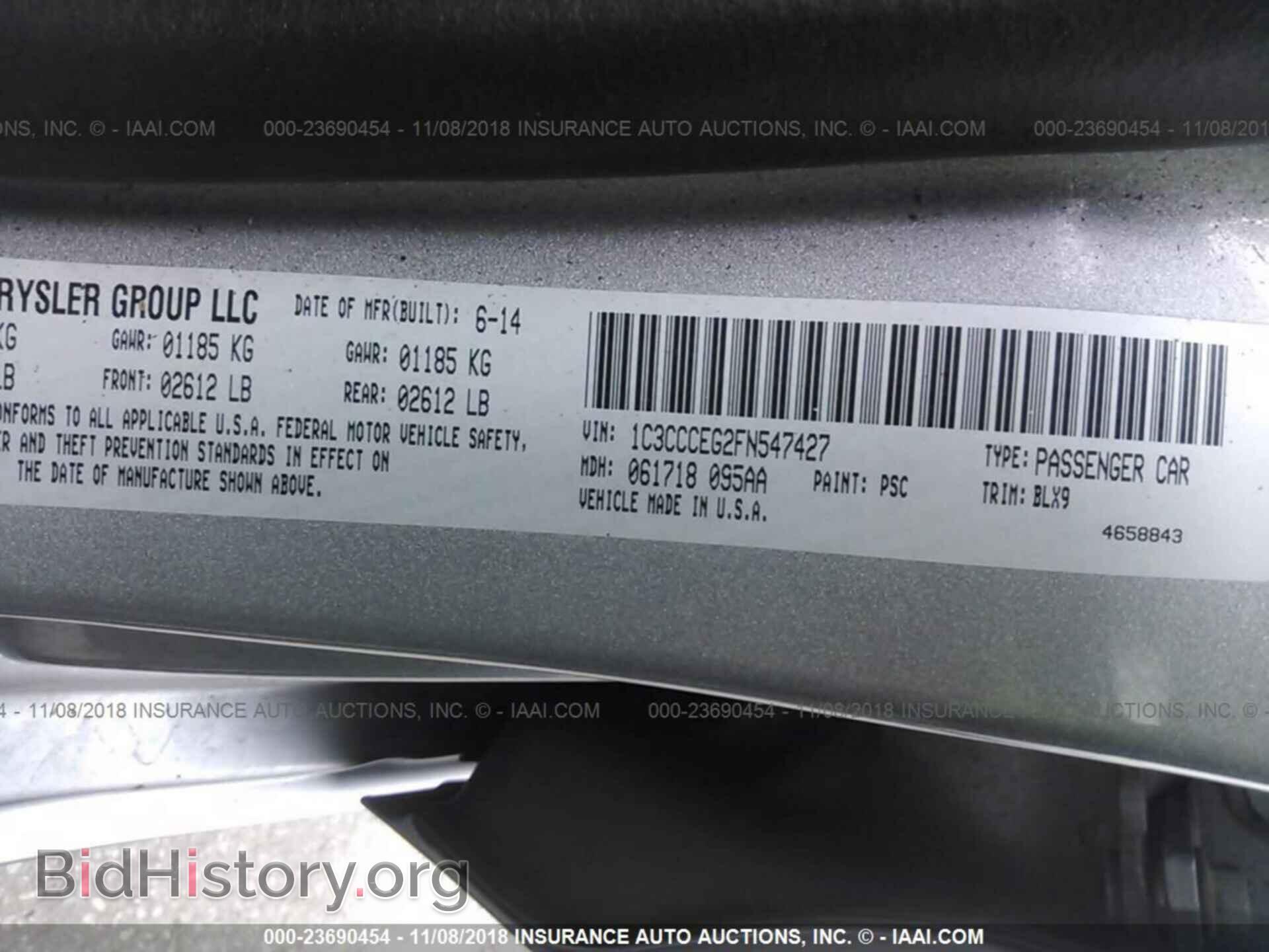 2015 Chrysler 200 - VIN: 1C3CCCEG2FN547427 - Photo 9