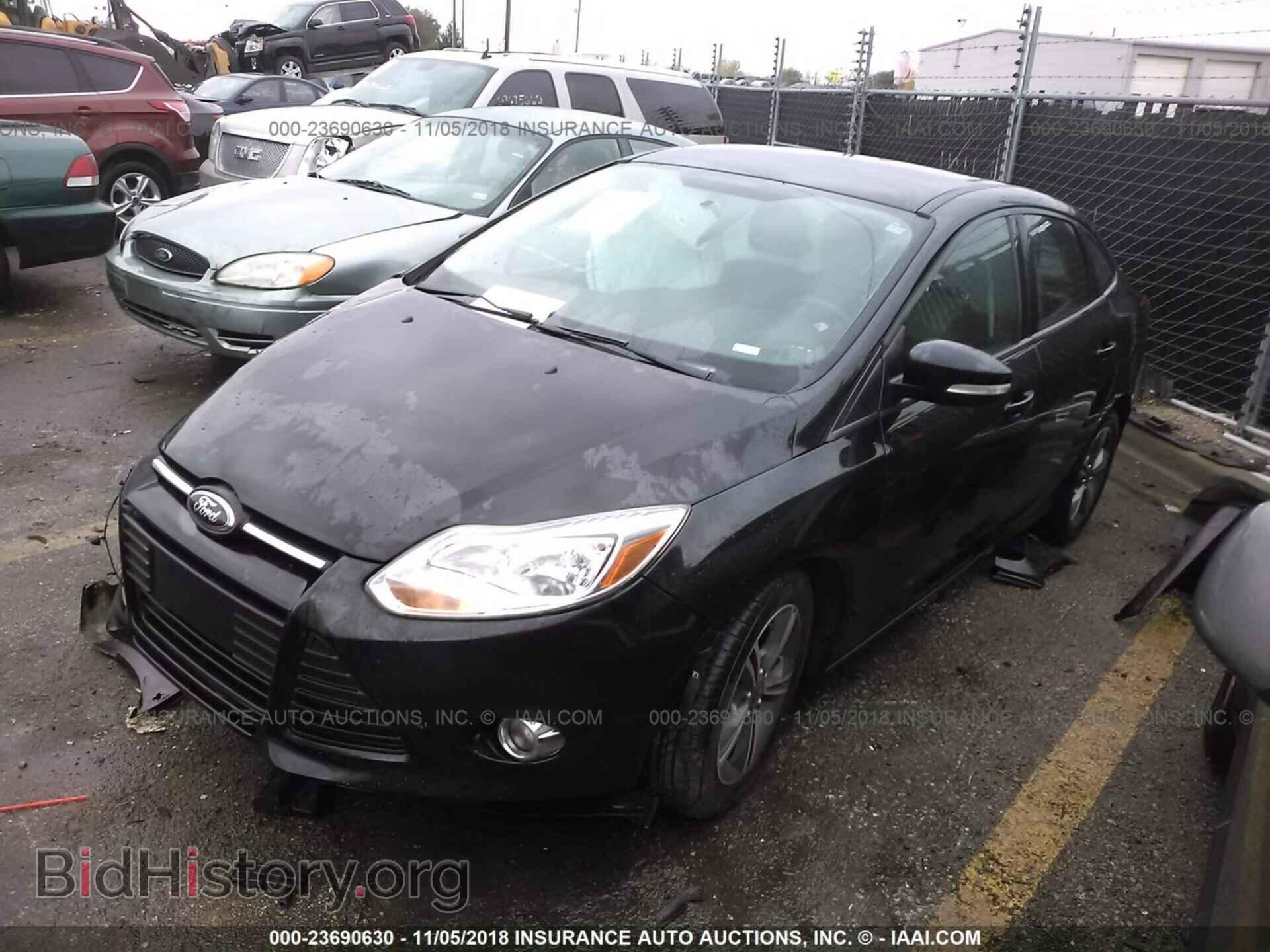 2014 FORD FOCUS - VIN: 1FADP3F27EL241492 - Фото 2