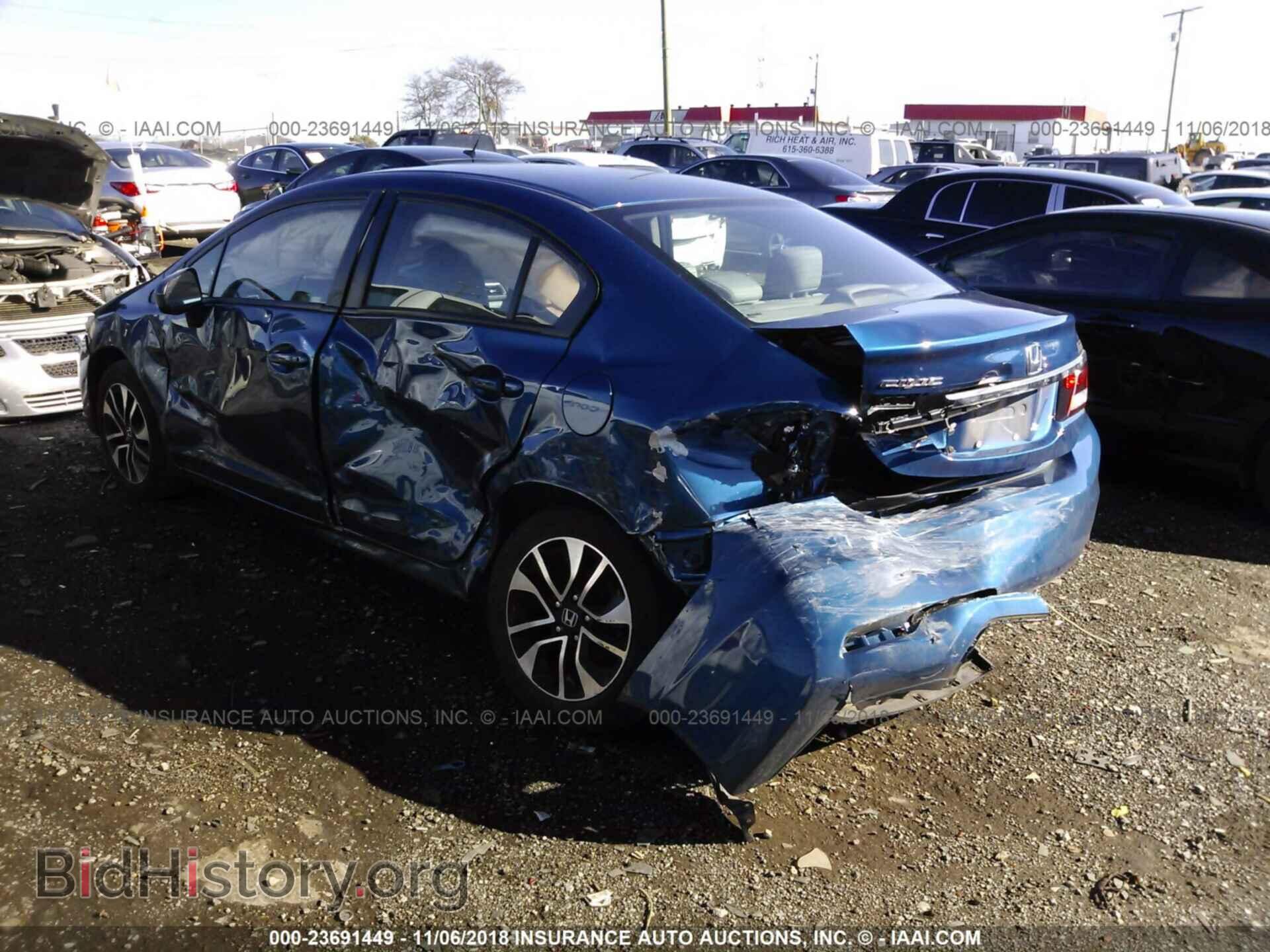 2014 Honda Civic - VIN: 19XFB2F86EE067715 - Photo 3