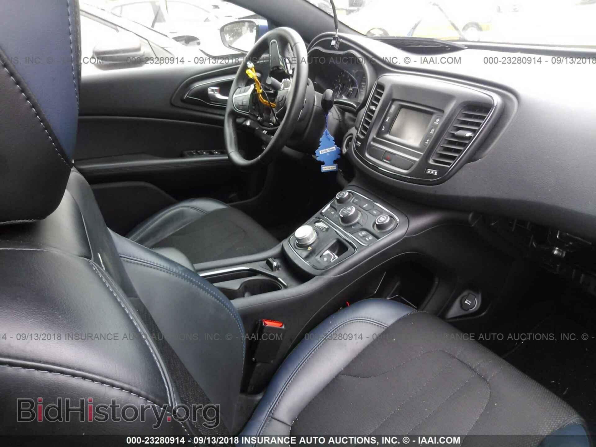 2016 CHRYSLER 200 - VIN: 1C3CCCBB3GN111535 - Фото 5