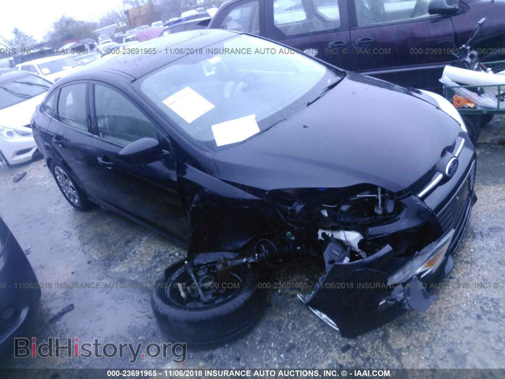 Фотография 1FAHP3F21CL427415 - Ford Focus 2012