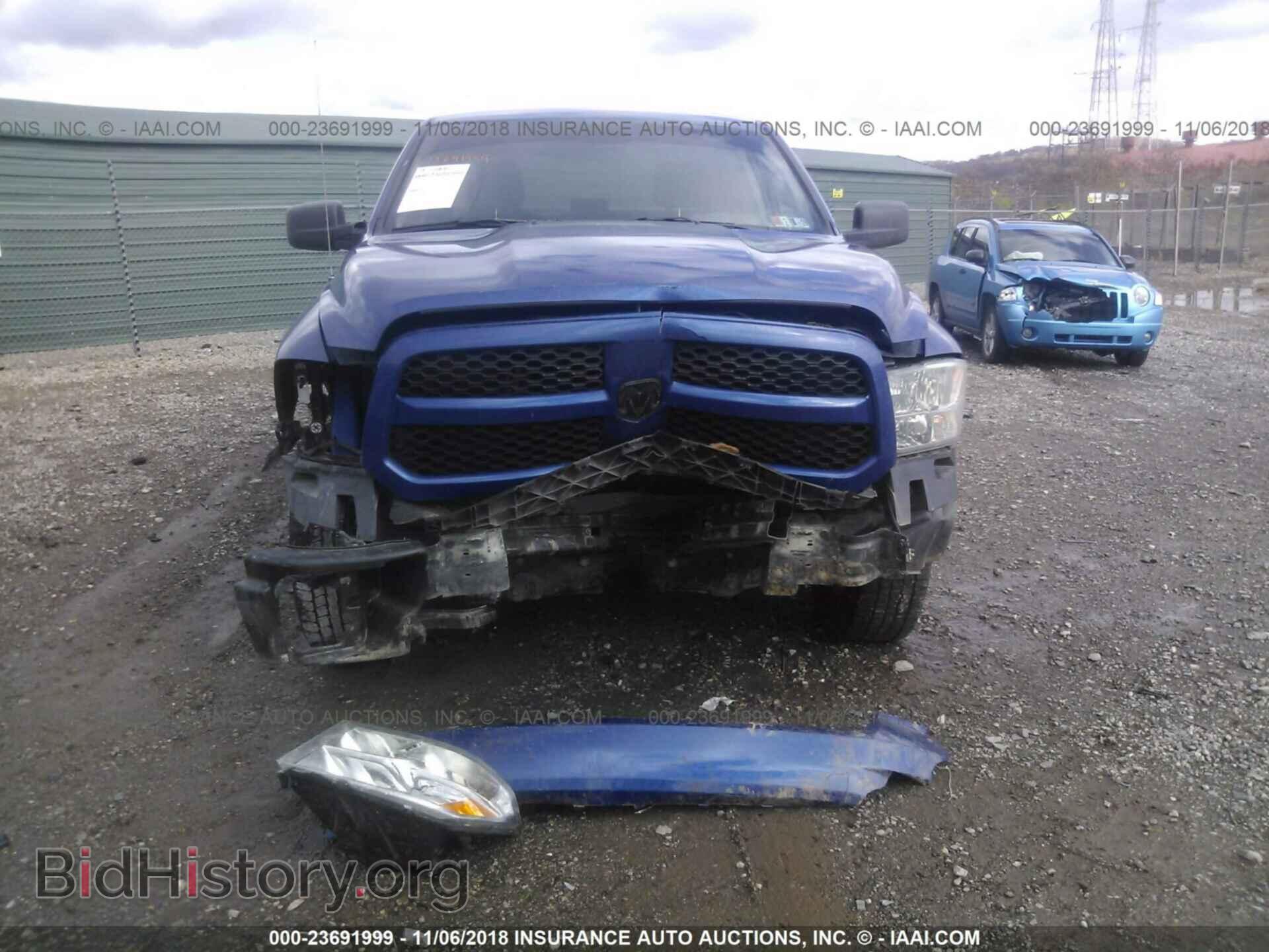 2017 RAM 1500 - VIN: 1C6RR7FT1HS750375 - Фото 6
