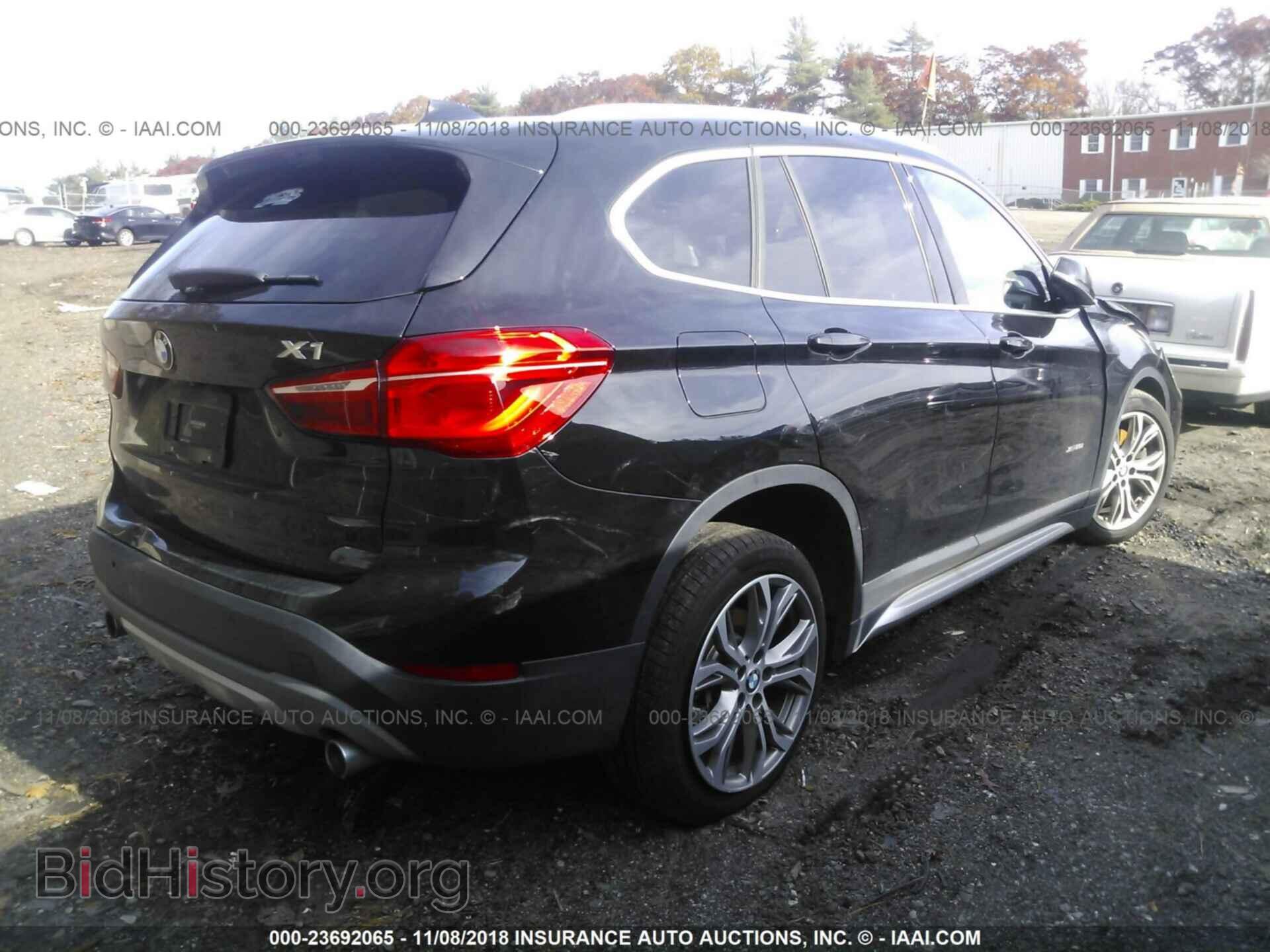 2016 Bmw X1 - VIN: WBXHT3Z33G4A50621 - Фото 4