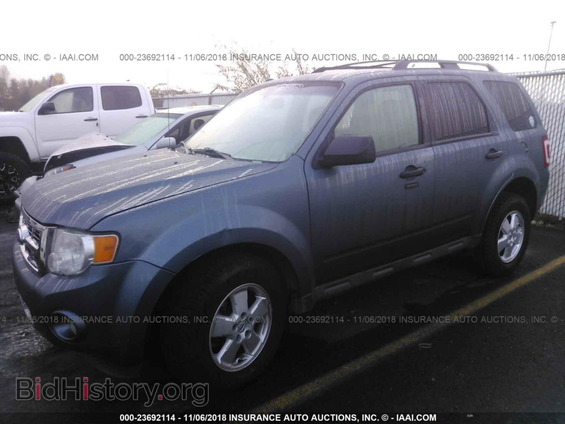 2011 FORD ESCAPE - VIN: 1FMCU9DG0BKC26362 - Photo 2