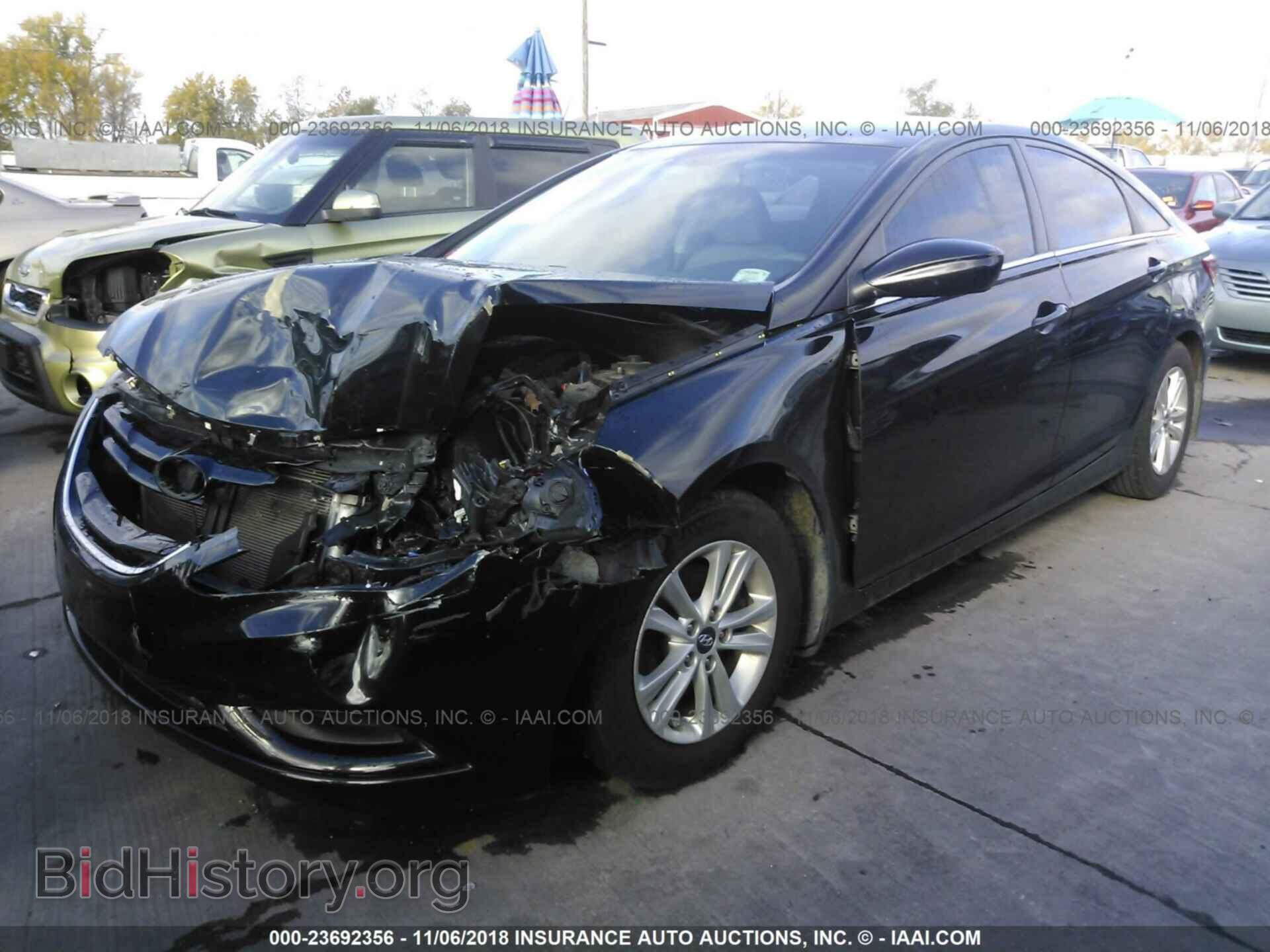 2012 Hyundai Sonata - VIN: 5NPEB4AC7CH424590 - Фото 2