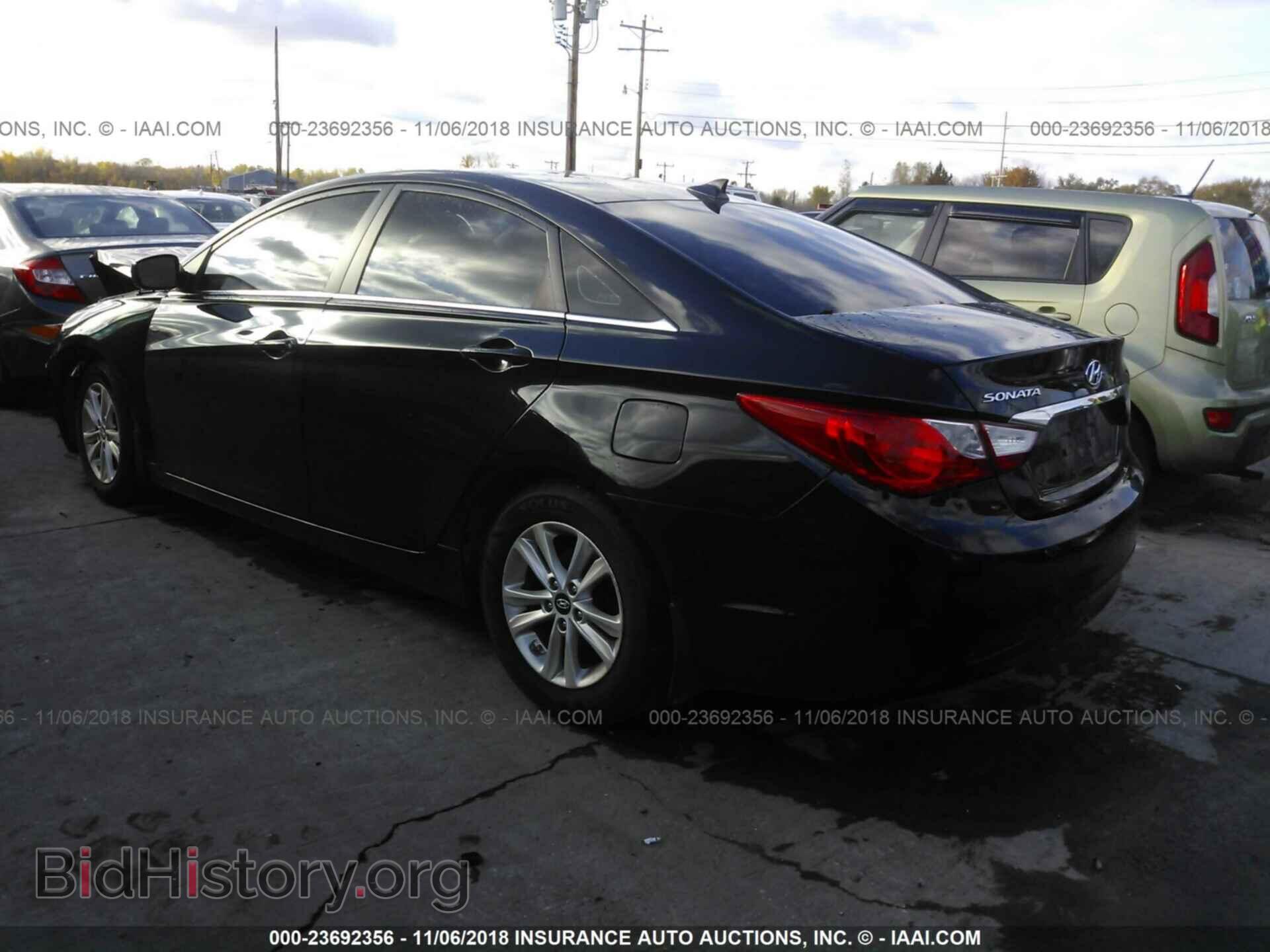 2012 Hyundai Sonata - VIN: 5NPEB4AC7CH424590 - Фото 3