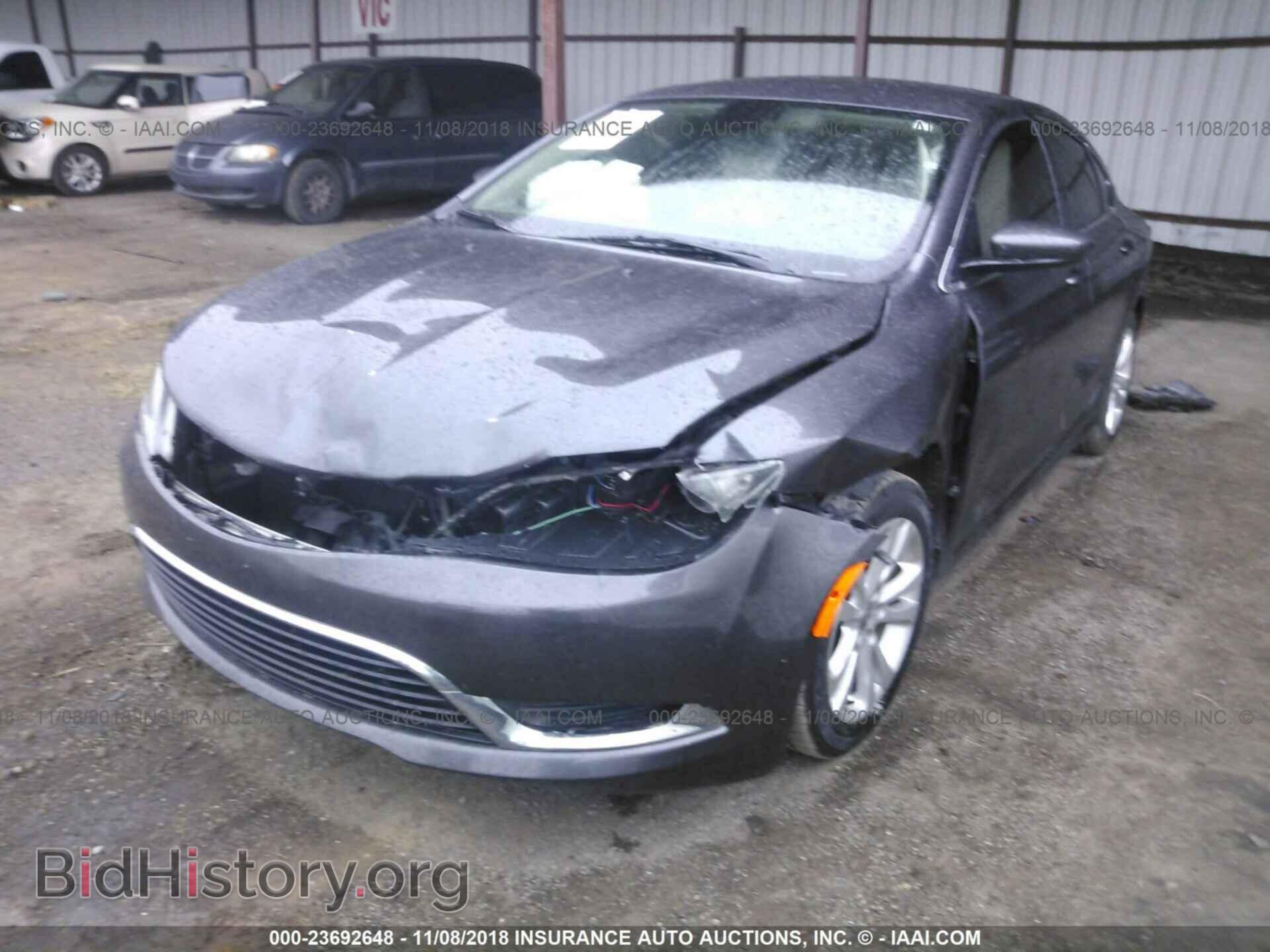 2015 Chrysler 200 - VIN: 1C3CCCAB6FN735037 - Photo 2