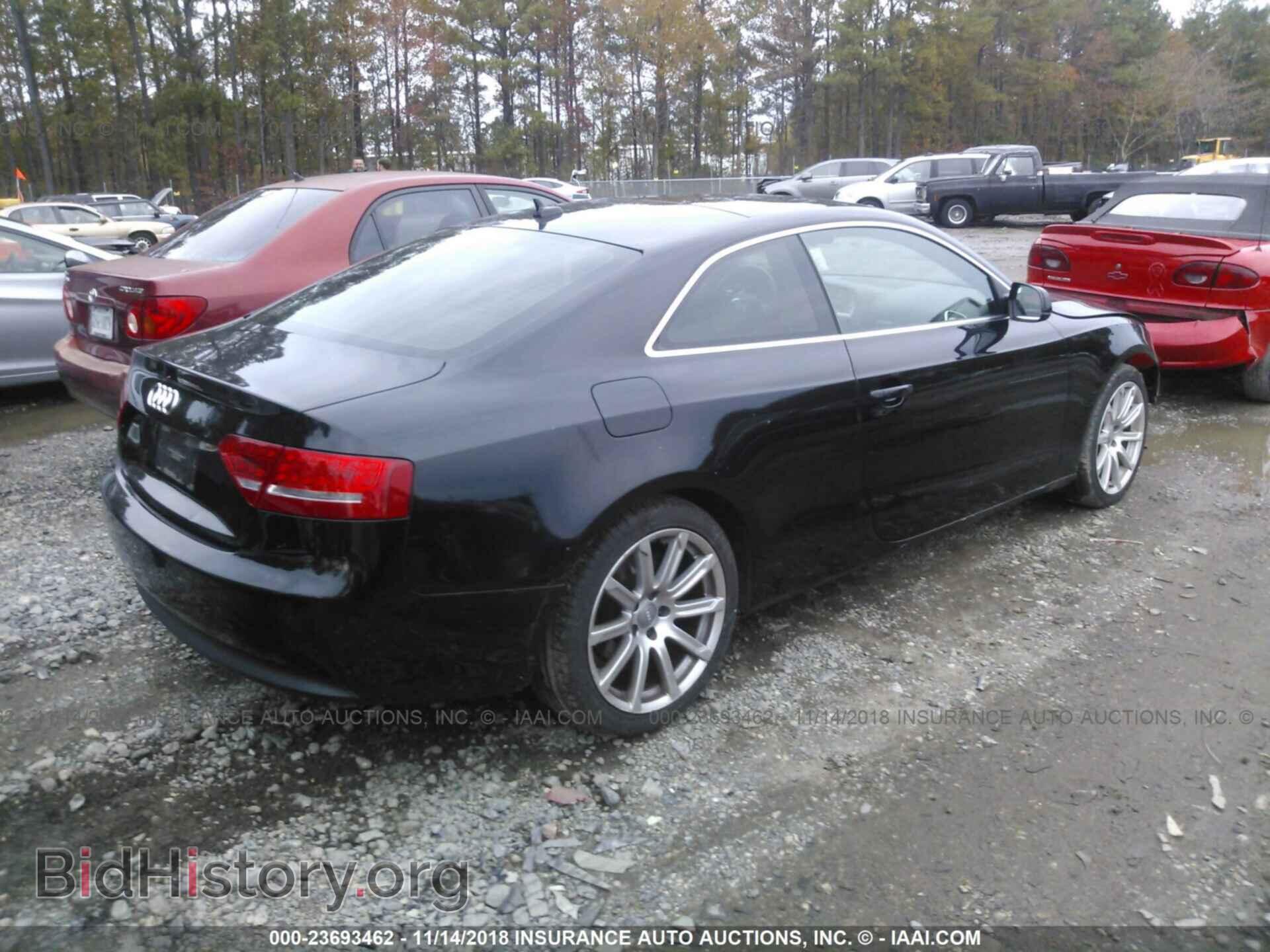 2011 AUDI A5 - VIN: WAURFAFR6BA082134 - Фото 4