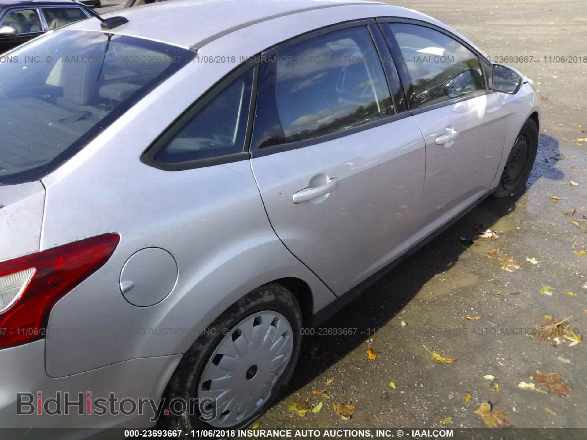 2013 FORD FOCUS - VIN: 1FADP3F20DL104408 - Photo 4