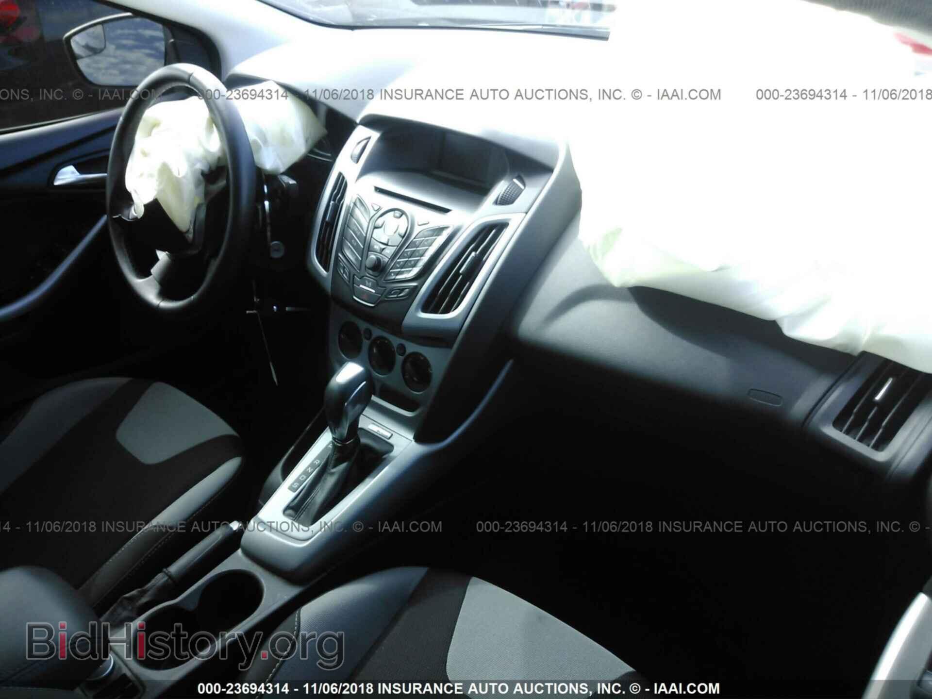 2012 Ford Focus - VIN: 1FAHP3F24CL227032 - Photo 5